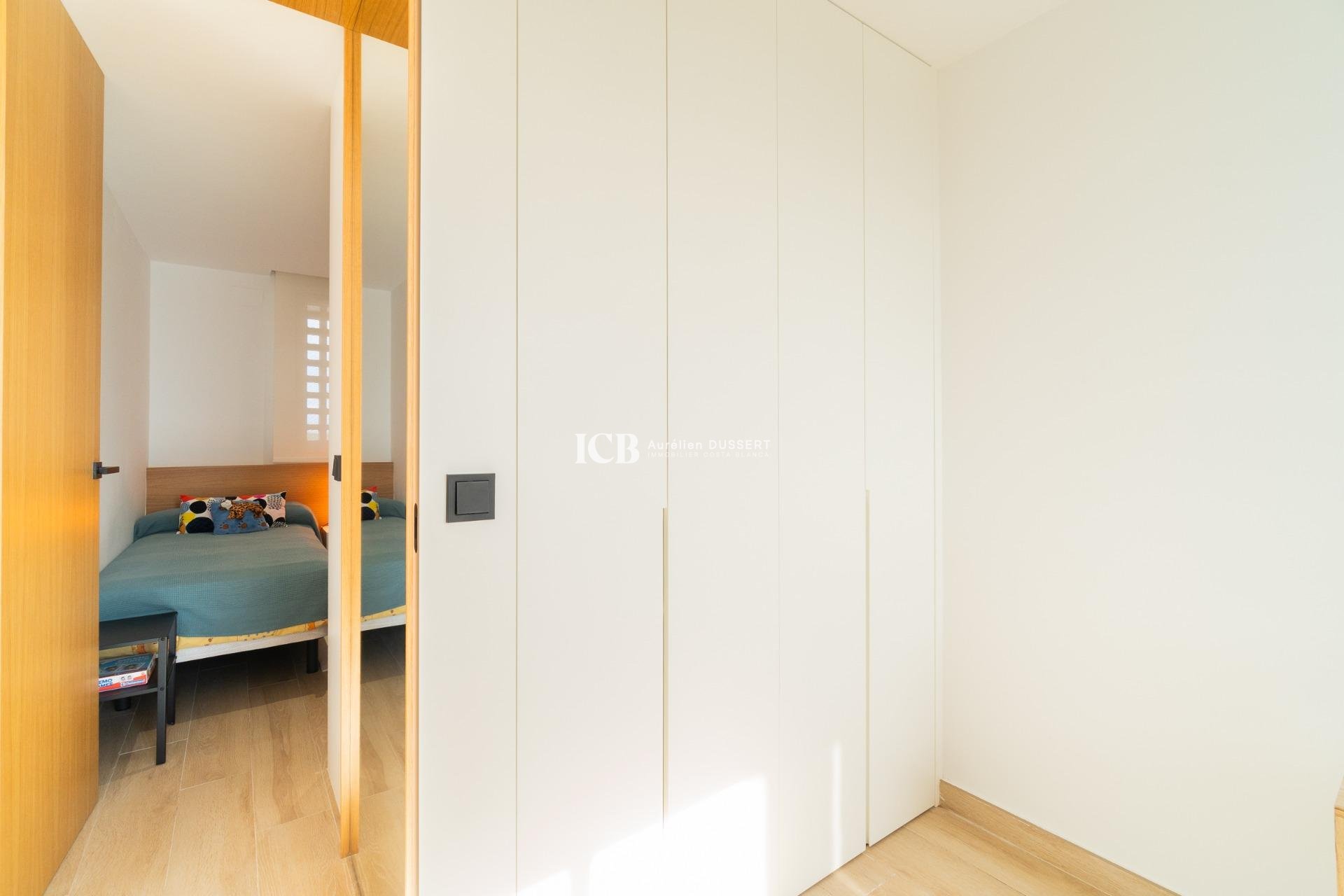 Reventa - Apartamento / piso -
Guardamar del Segura - Puerto Deportivo