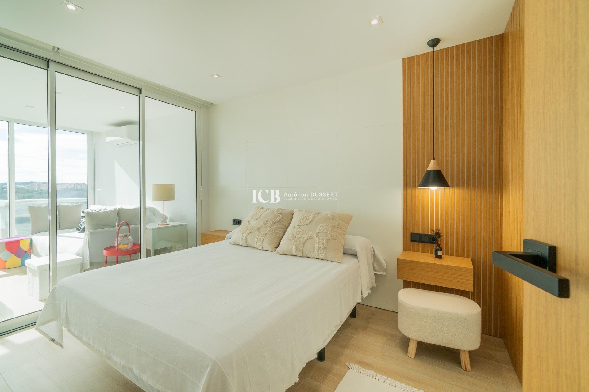 Reventa - Apartamento / piso -
Guardamar del Segura - Puerto Deportivo