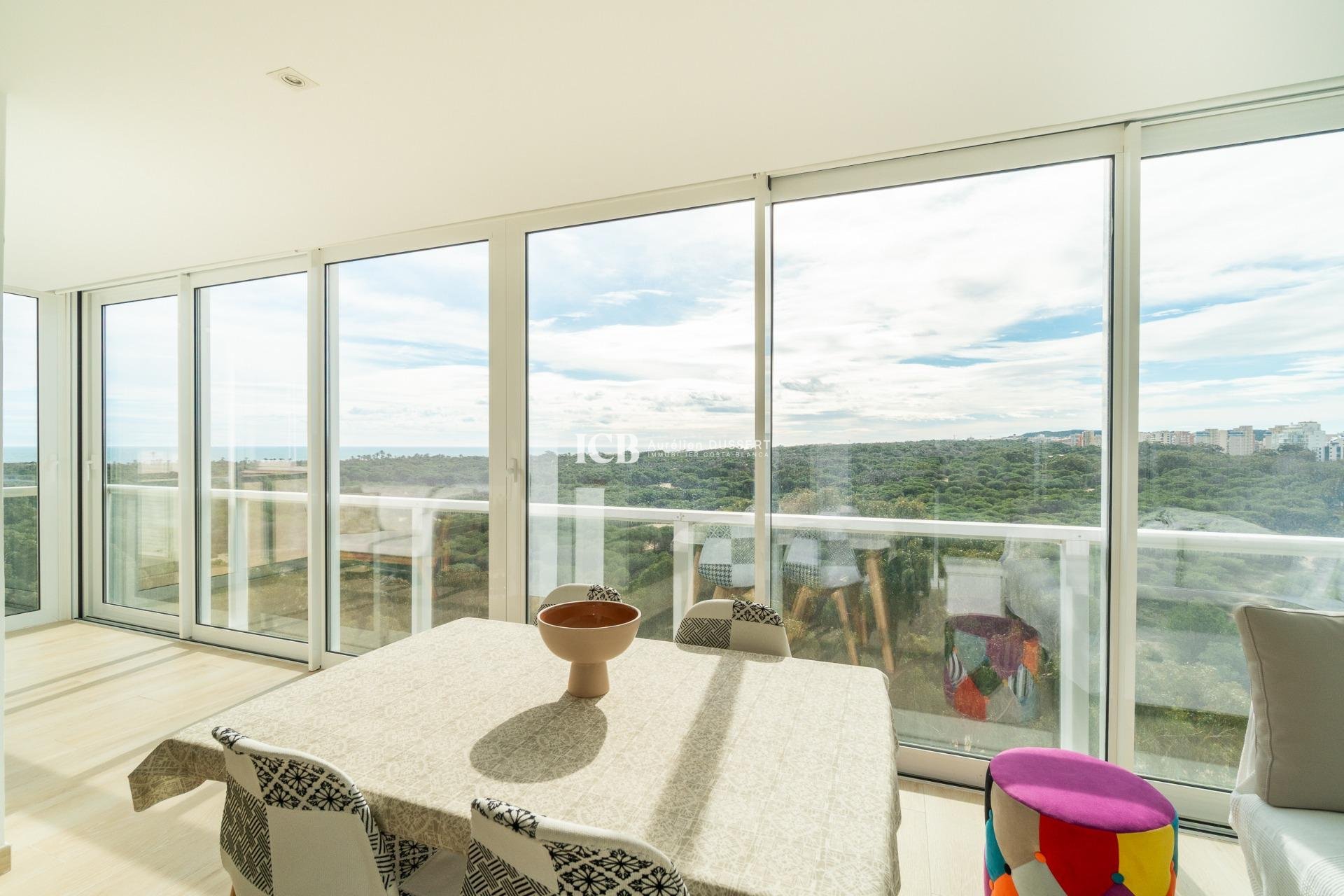 Reventa - Apartamento / piso -
Guardamar del Segura - Puerto Deportivo