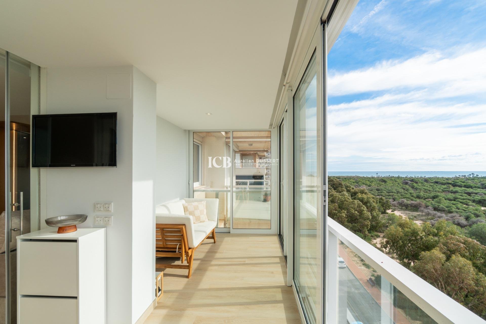 Reventa - Apartamento / piso -
Guardamar del Segura - Puerto Deportivo