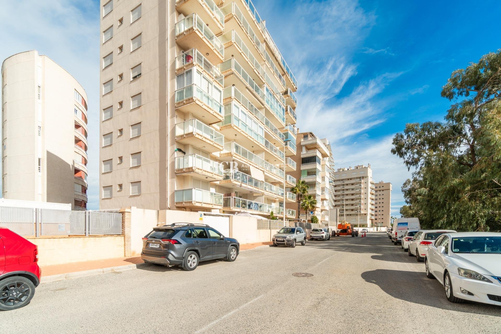 Reventa - Apartamento / piso -
Guardamar del Segura - Puerto Deportivo