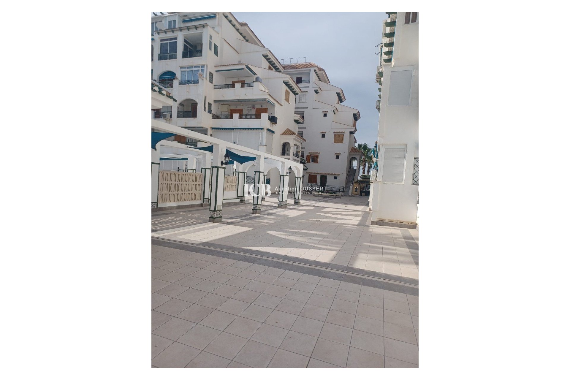 Reventa - Apartamento / piso -
La Mata - Playa la Mata