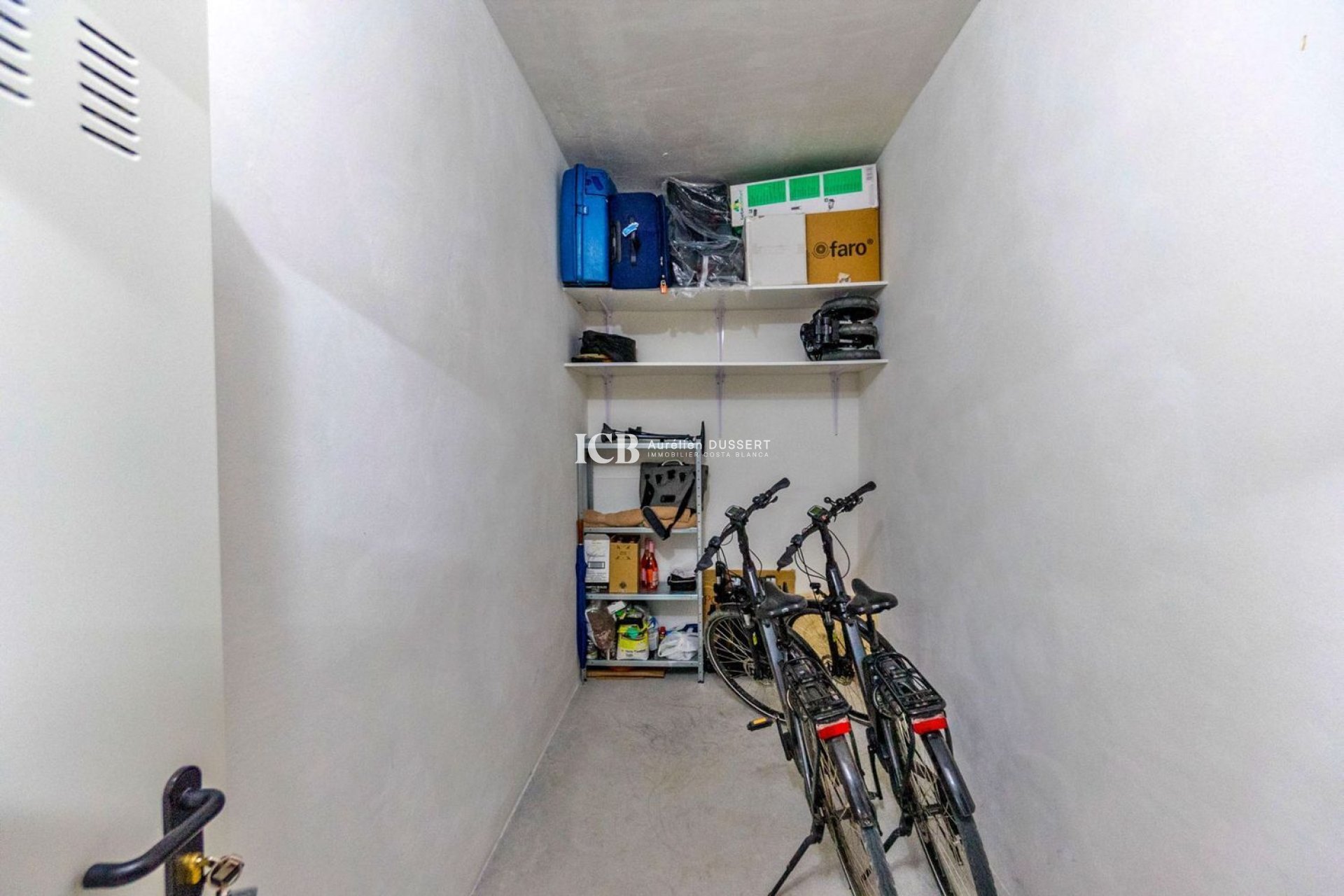 Reventa - Apartamento / piso -
Las Colinas Golf