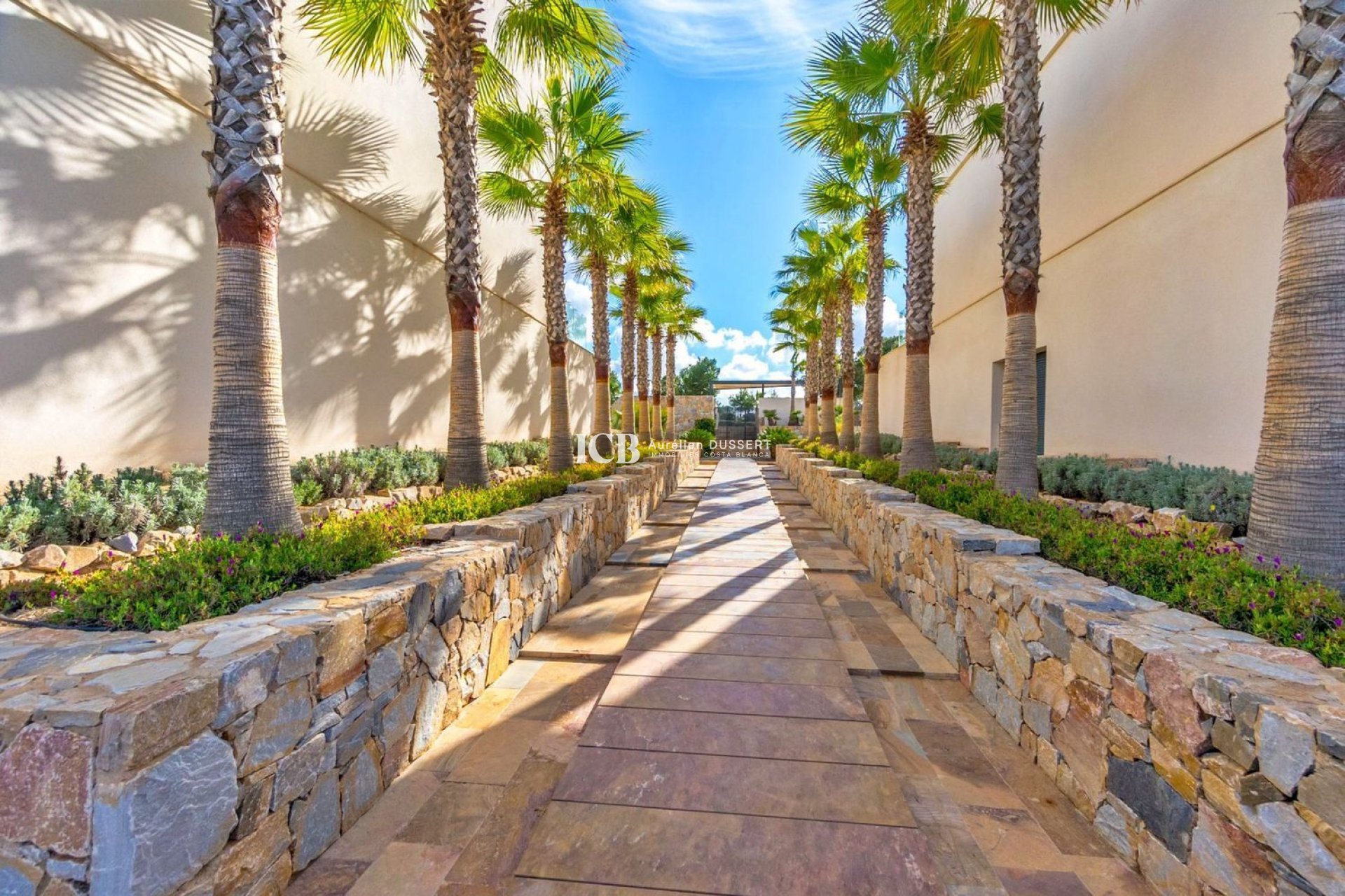 Reventa - Apartamento / piso -
Las Colinas Golf