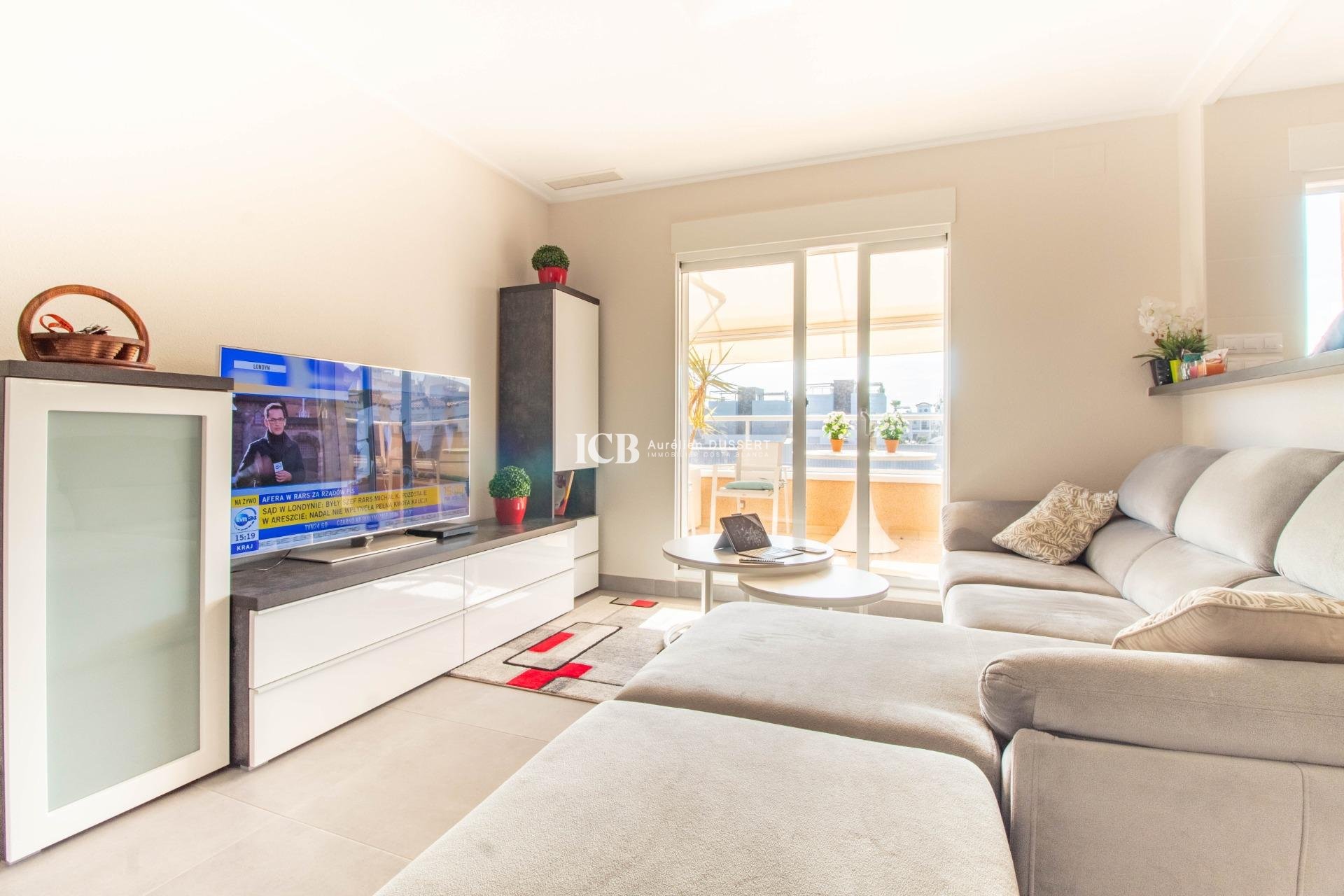 Reventa - Apartamento / piso -
Los Altos - Torrevieja