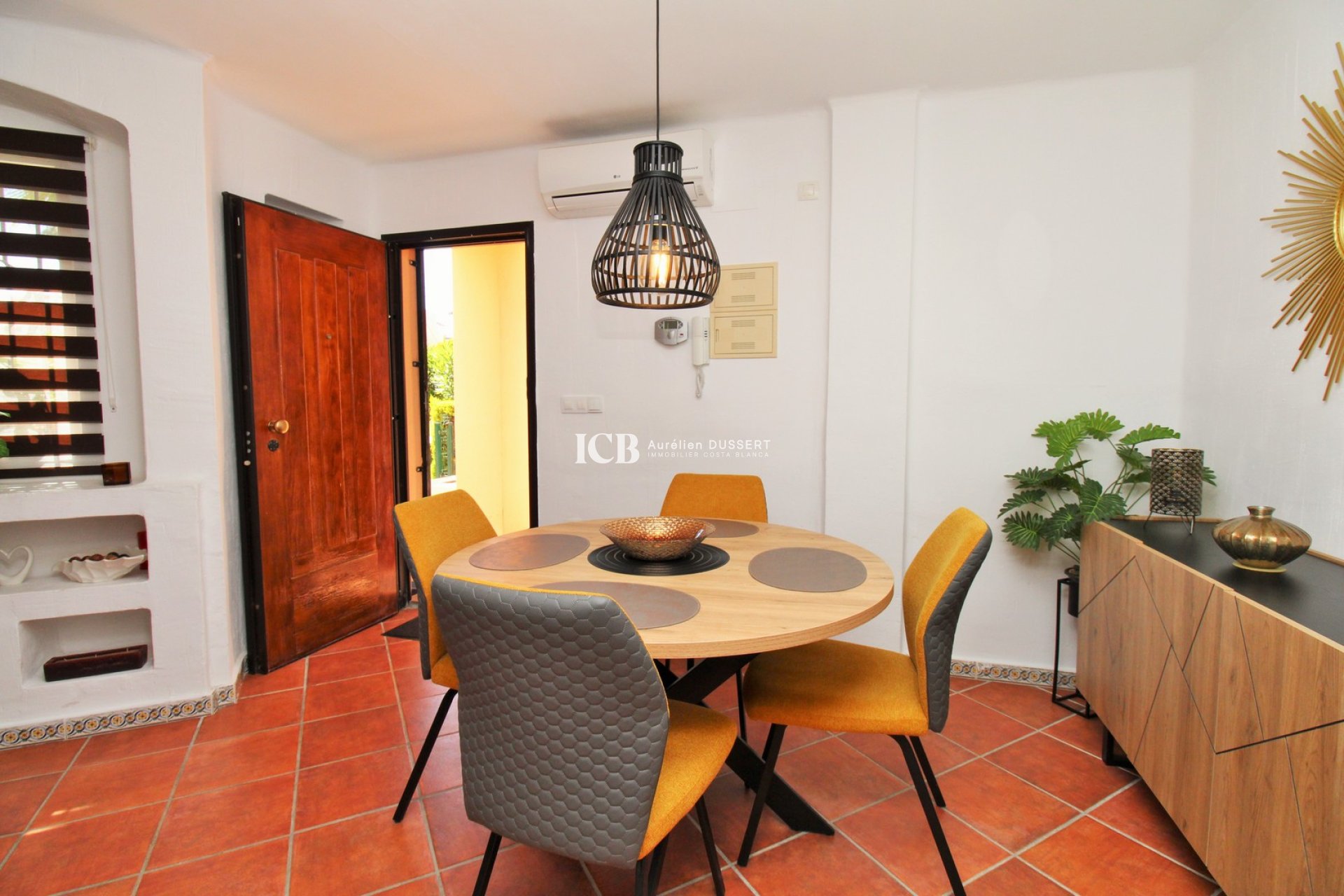 Reventa - Apartamento / piso -
Los Altos - Torrevieja