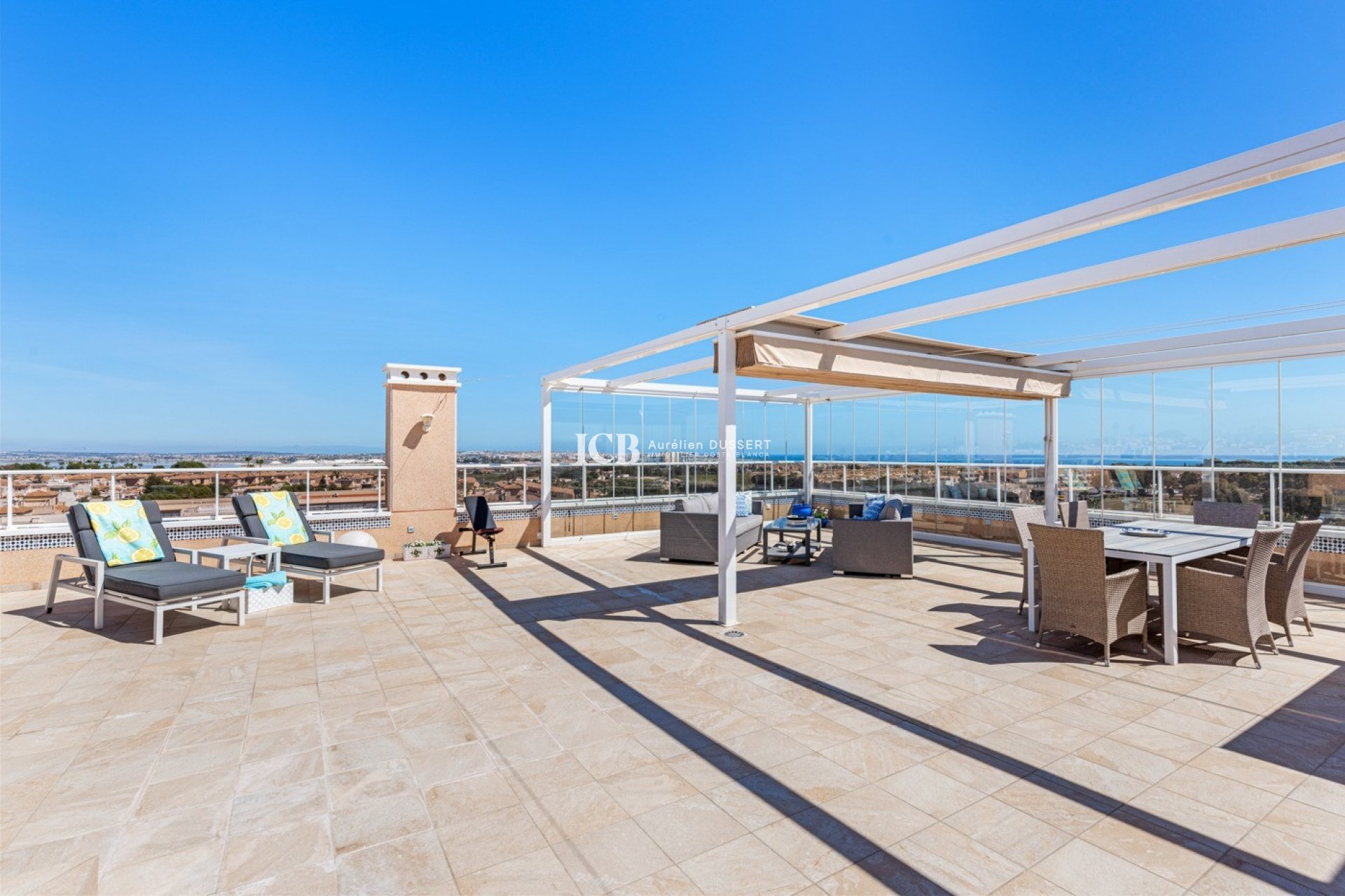 Reventa - Apartamento / piso -
Los Altos - Torrevieja