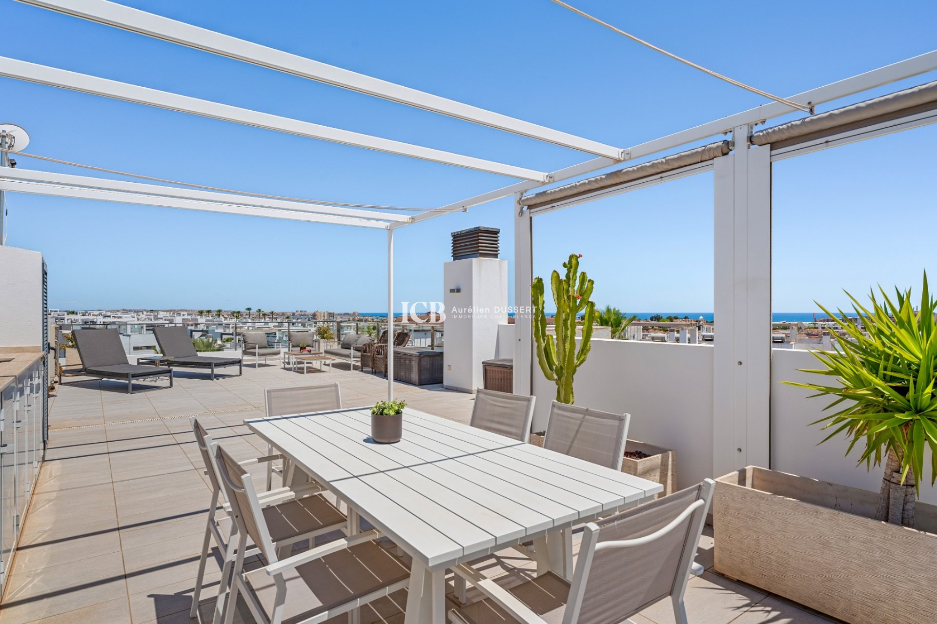 Reventa - Apartamento / piso -
Los Altos - Torrevieja