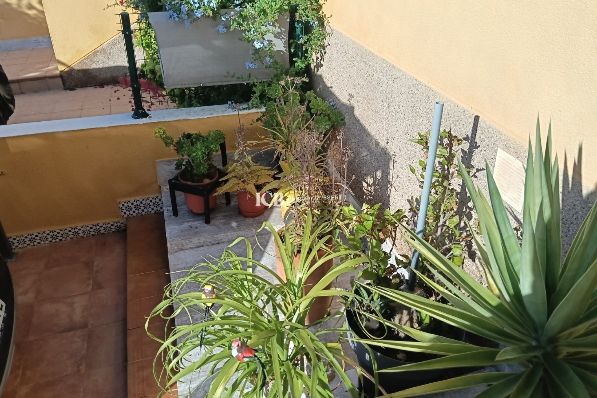 Reventa - Apartamento / piso -
Los Montesinos - La Herrada