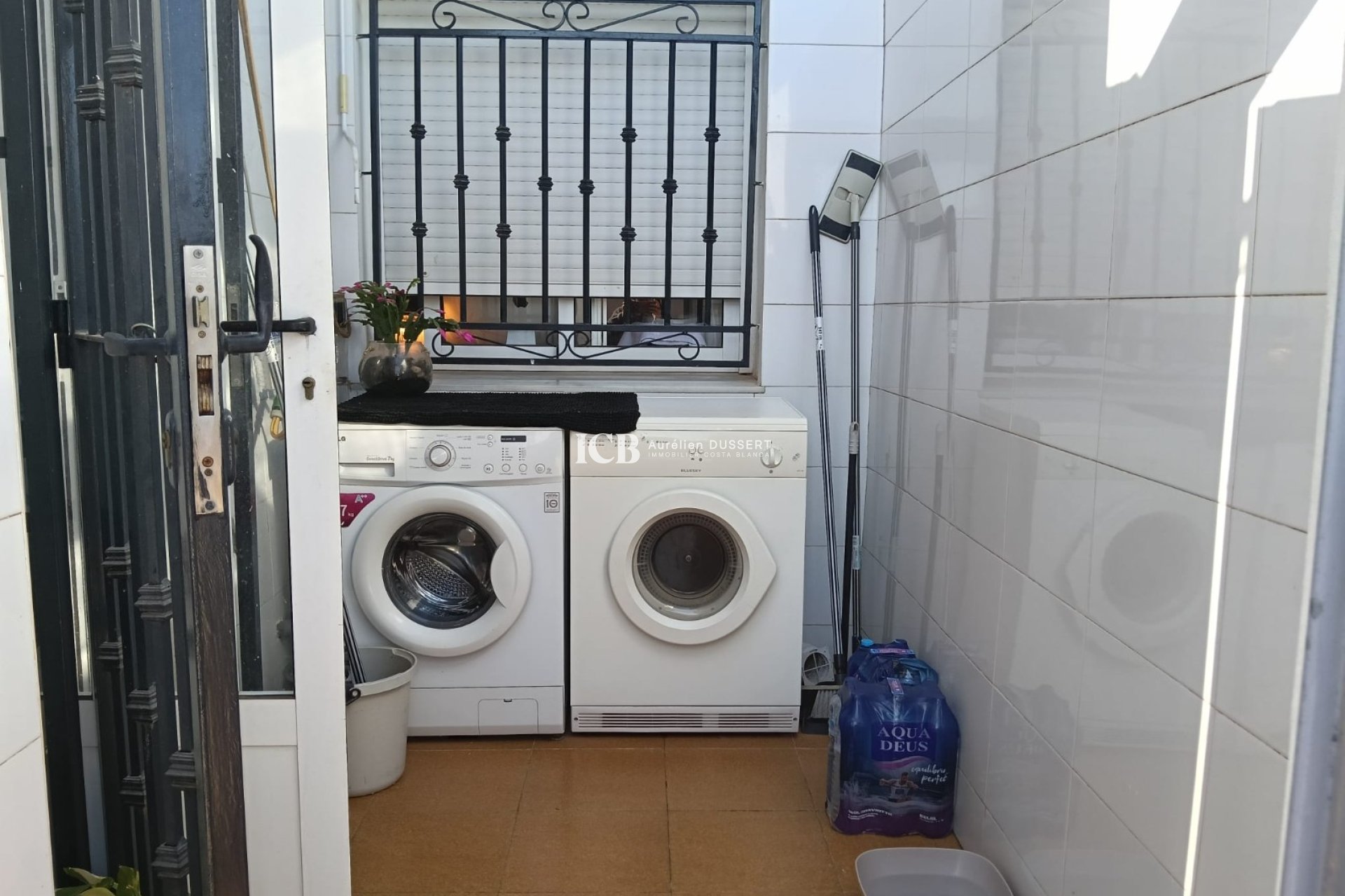 Reventa - Apartamento / piso -
Los Montesinos - La Herrada