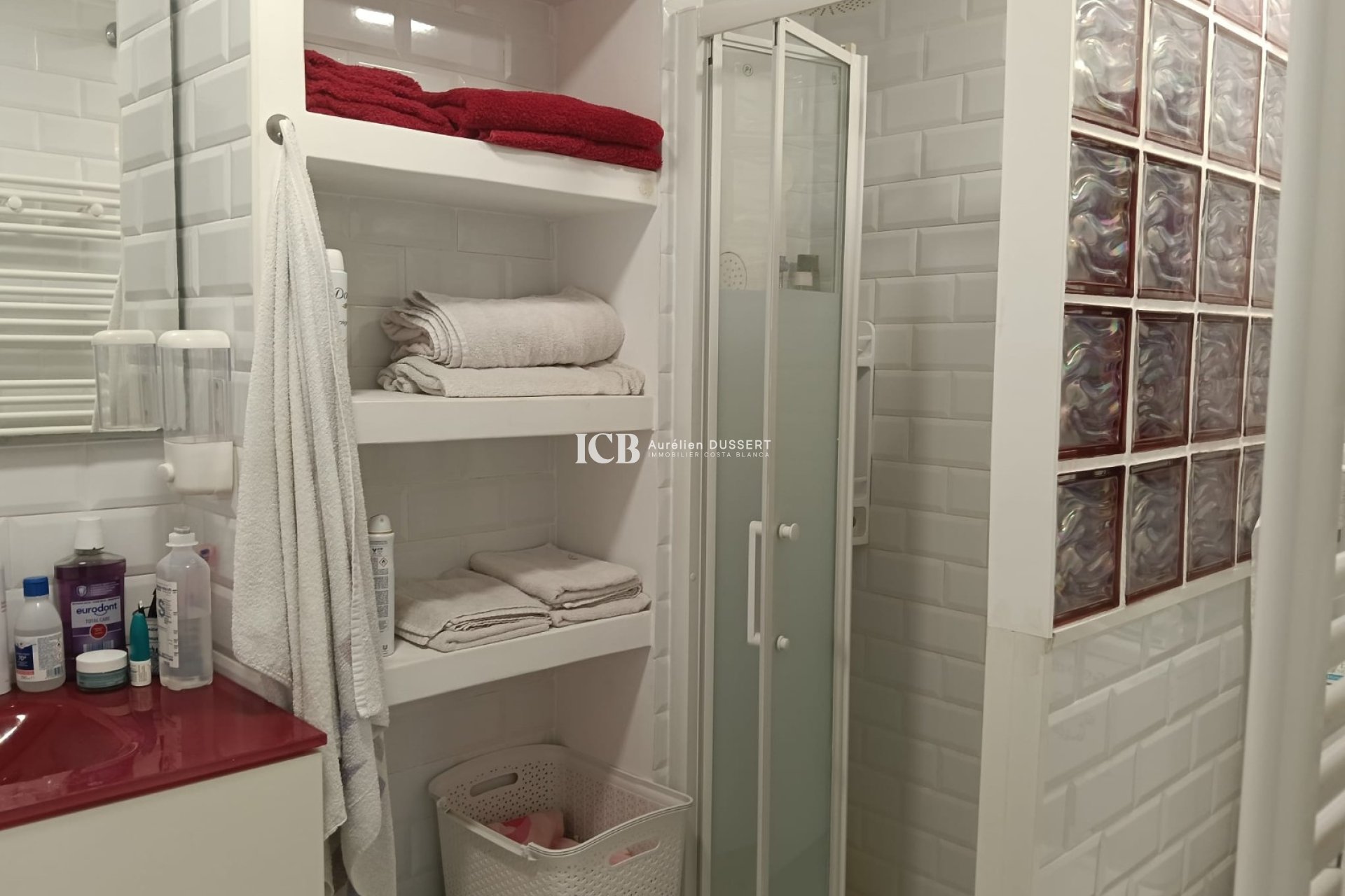 Reventa - Apartamento / piso -
Los Montesinos - La Herrada