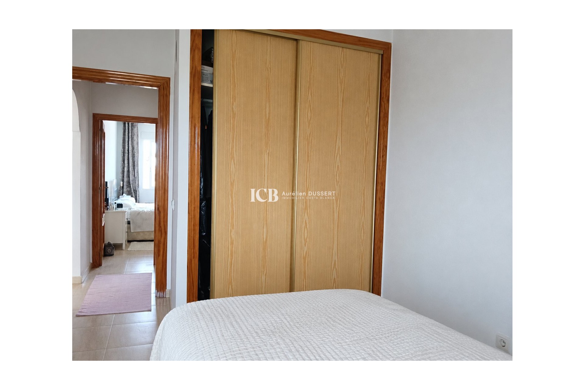 Reventa - Apartamento / piso -
Los Montesinos