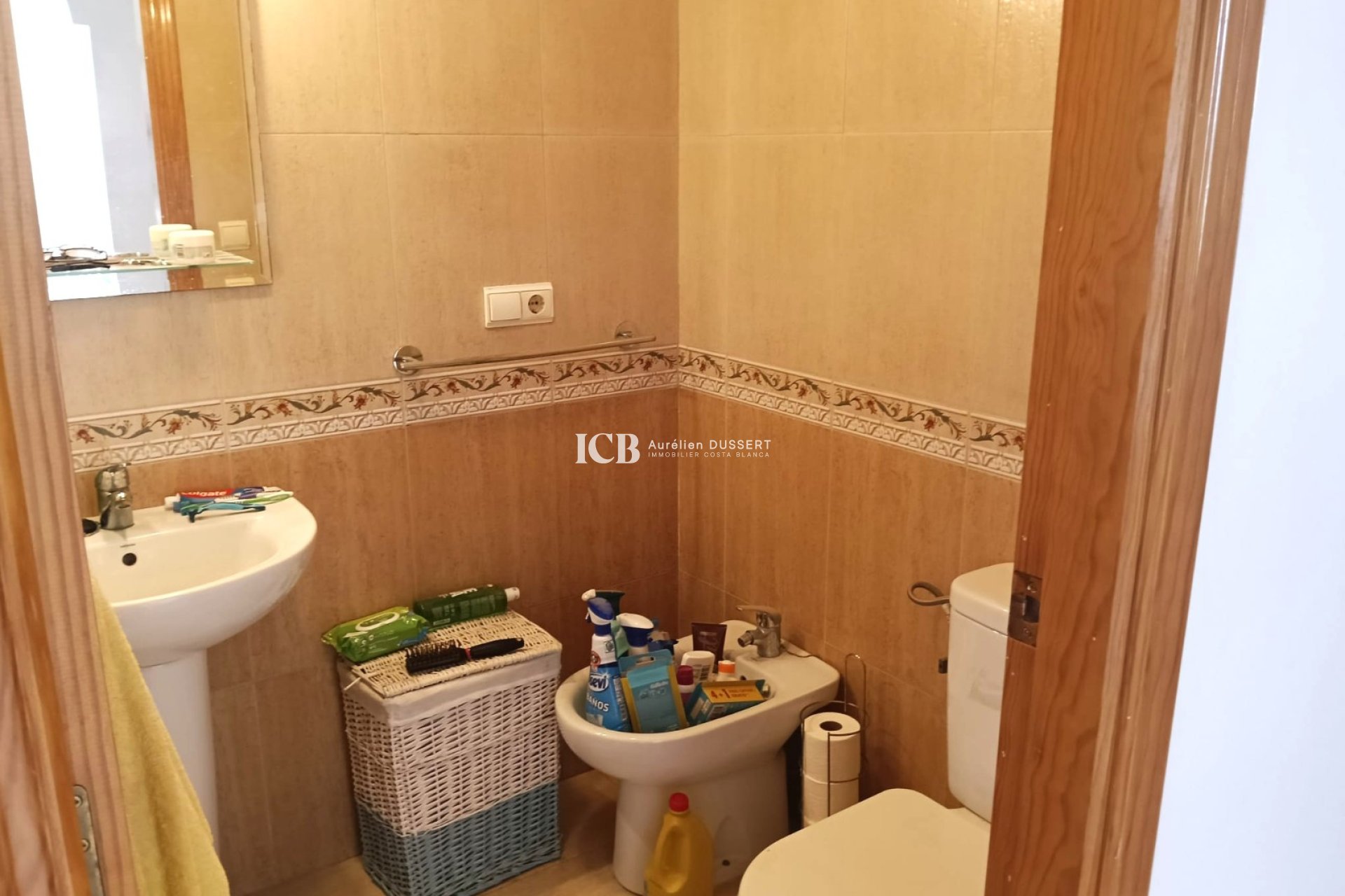 Reventa - Apartamento / piso -
Los Montesinos