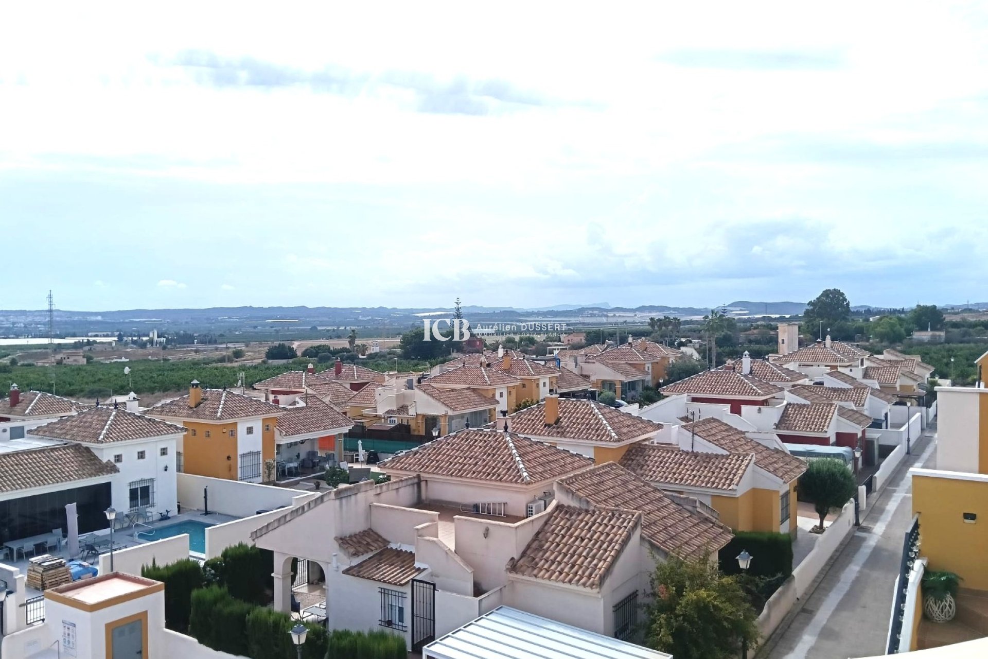 Reventa - Apartamento / piso -
Los Montesinos