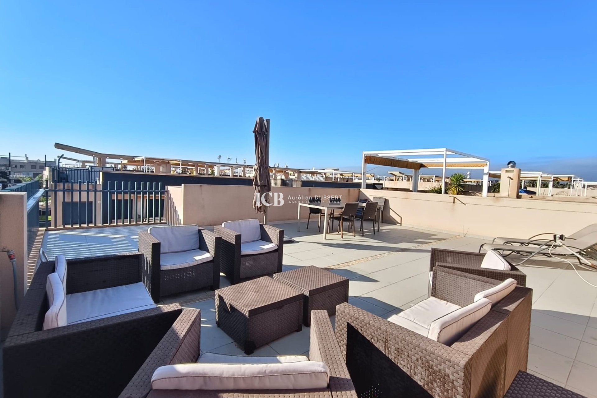 Reventa - Apartamento / piso -
Mil Palmeras