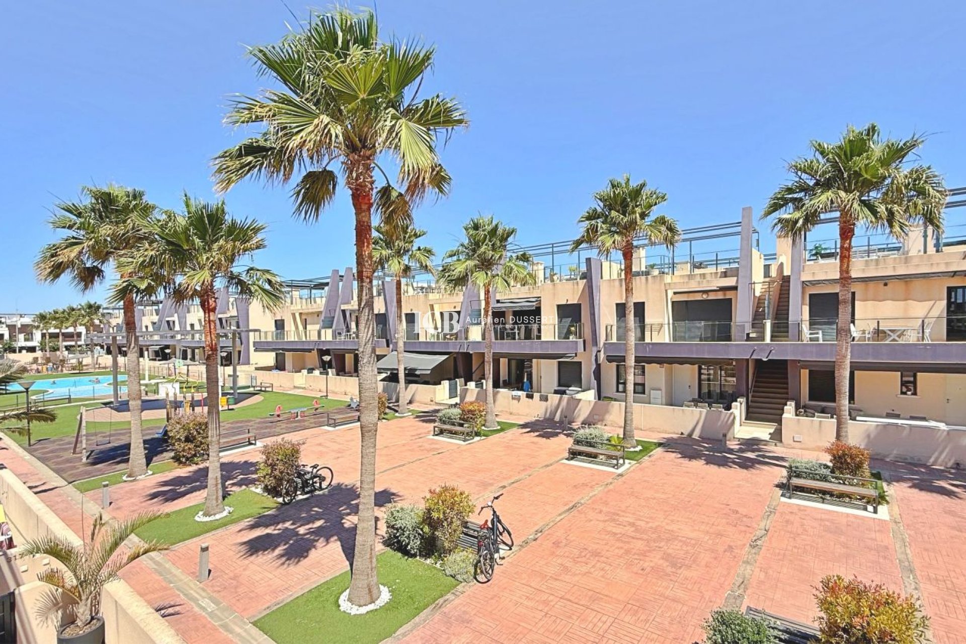 Reventa - Apartamento / piso -
Mil Palmeras