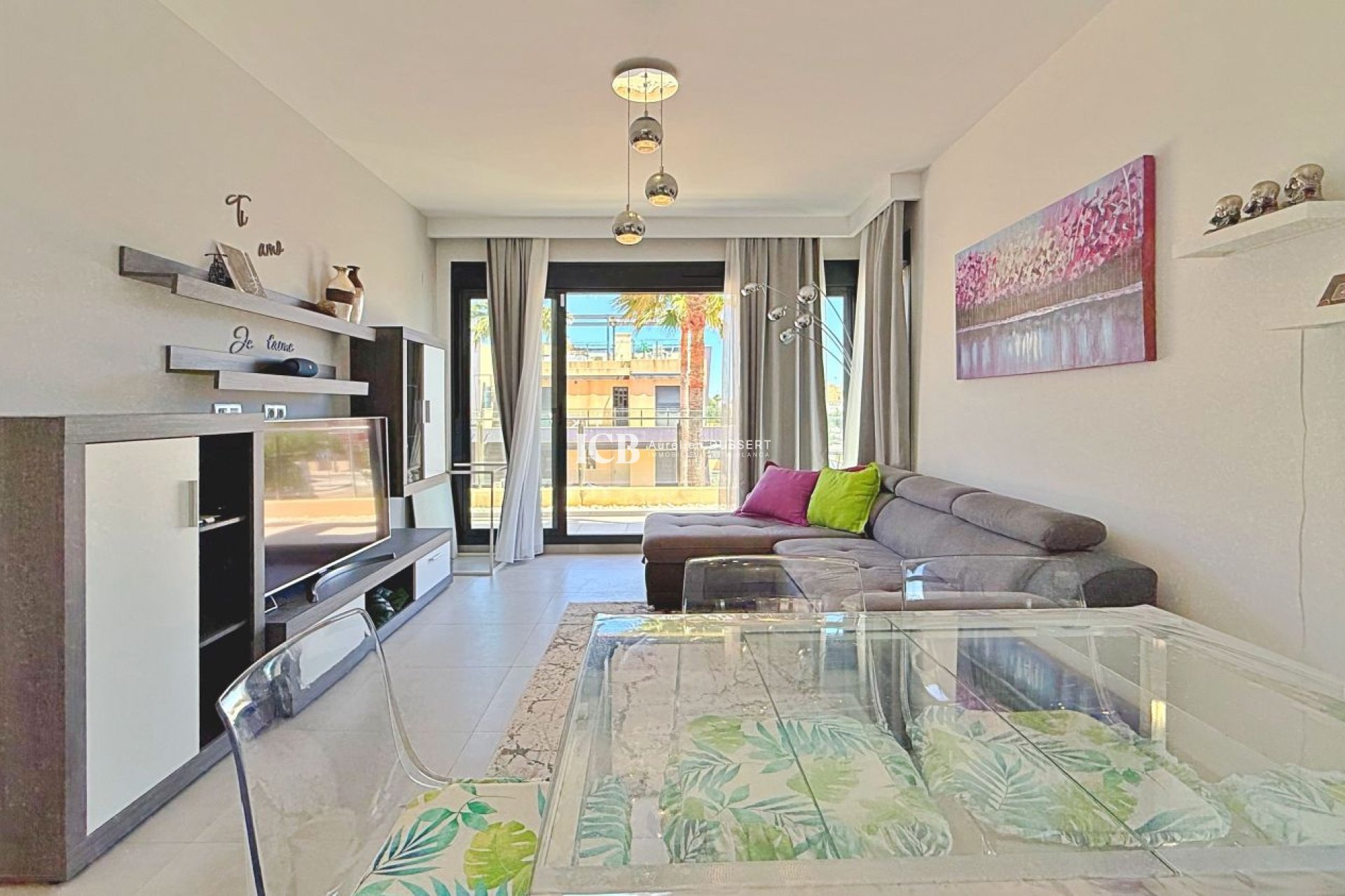 Reventa - Apartamento / piso -
Mil Palmeras