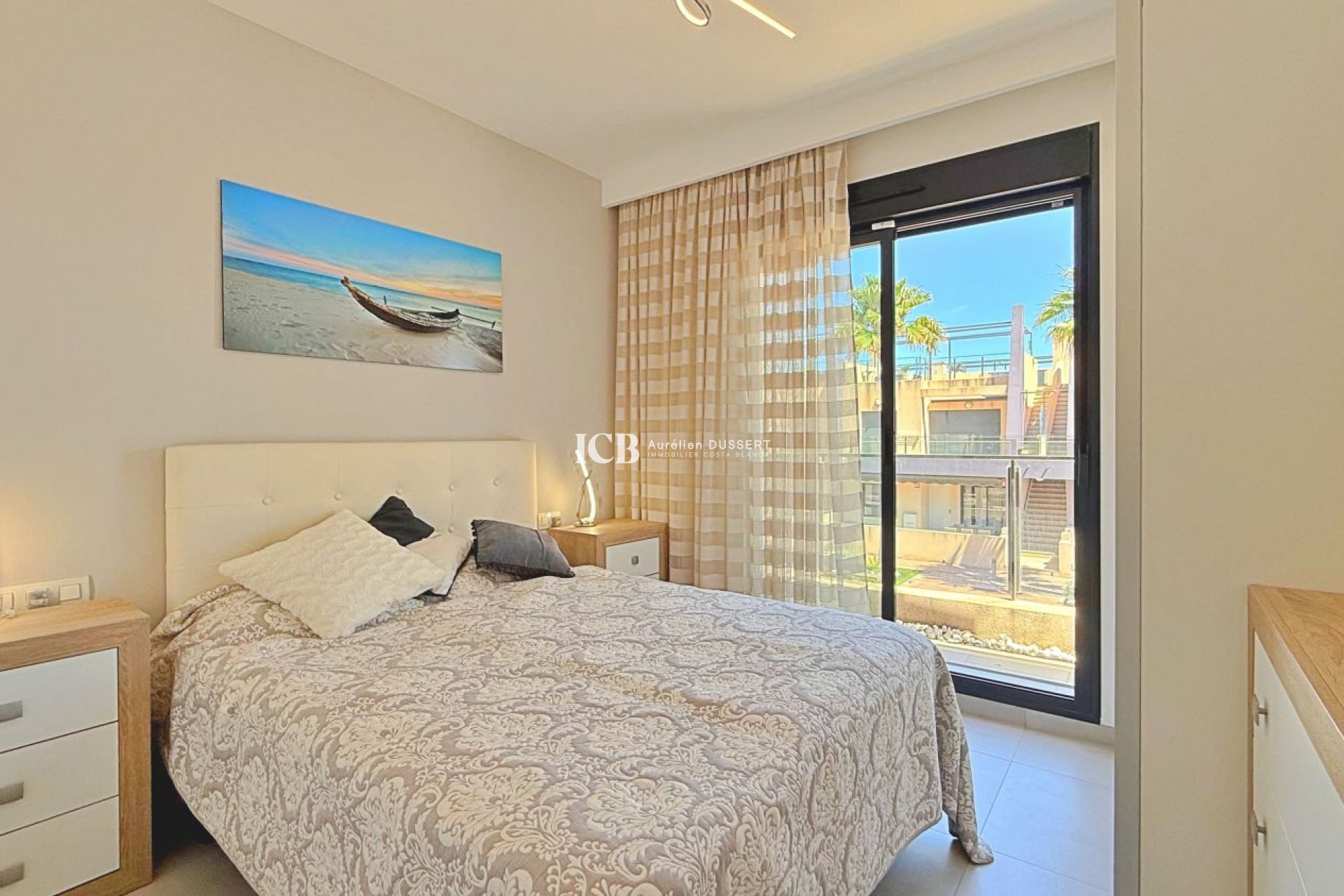 Reventa - Apartamento / piso -
Mil Palmeras