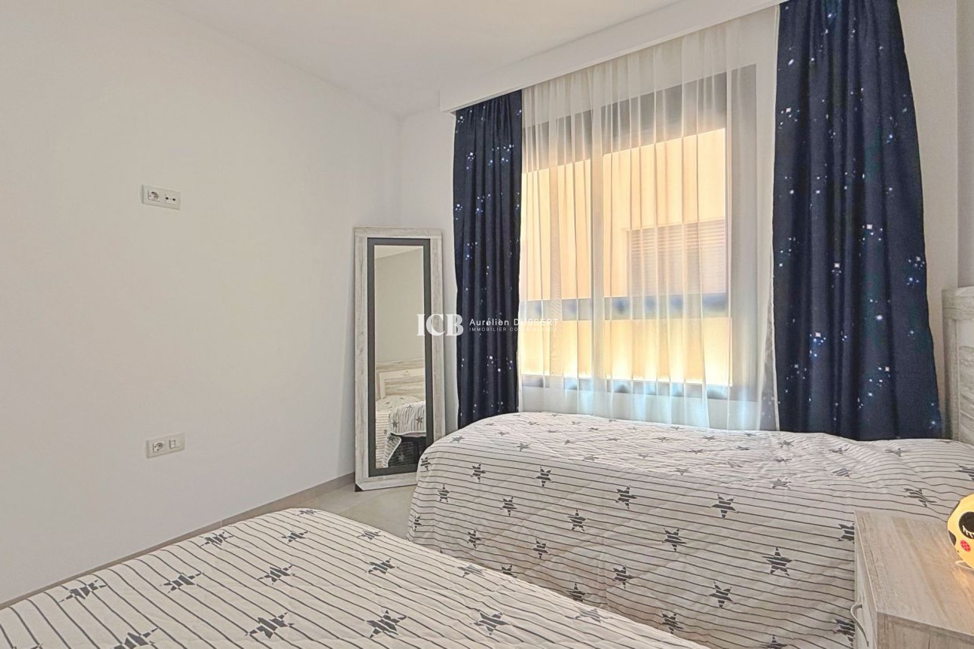 Reventa - Apartamento / piso -
Mil Palmeras