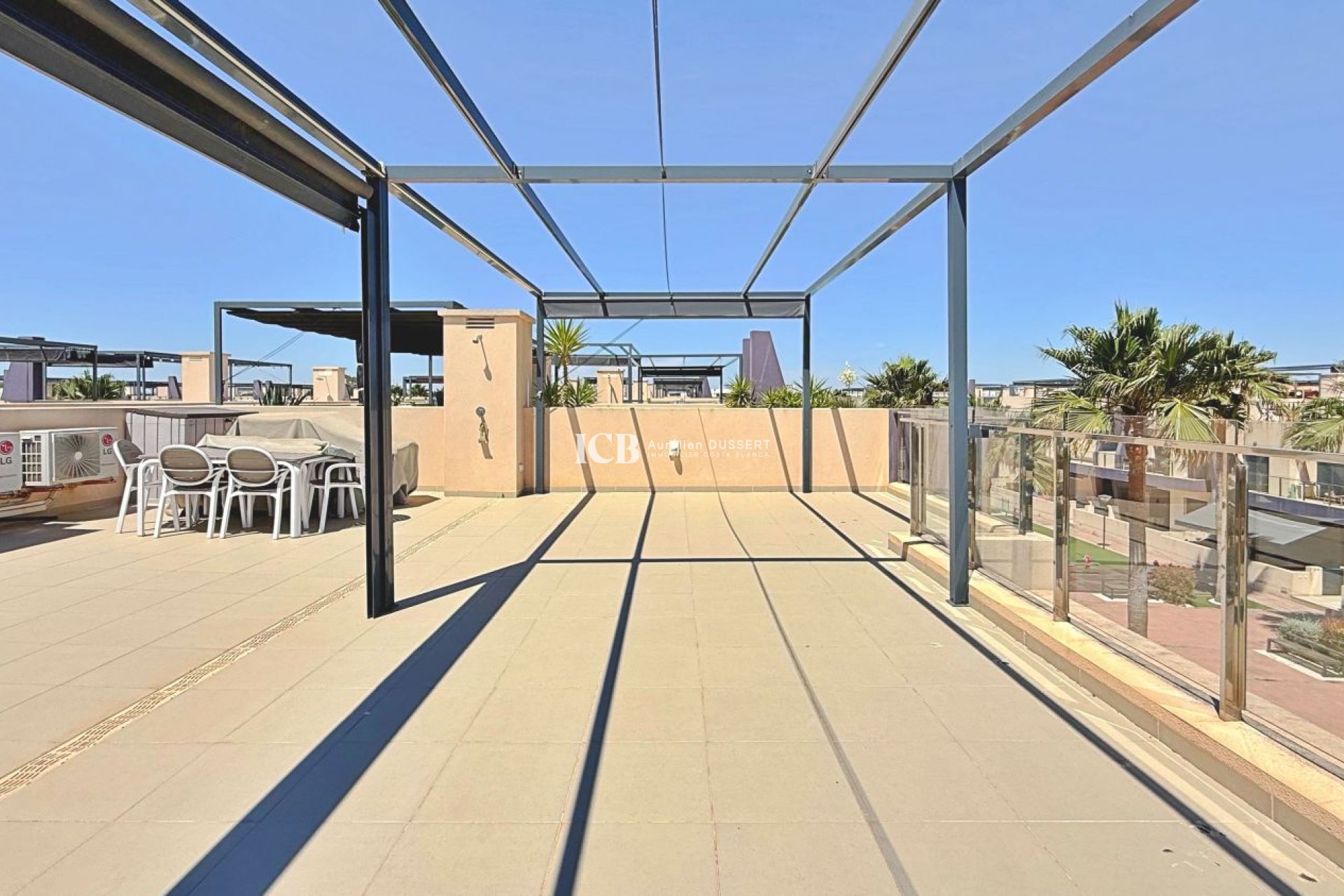 Reventa - Apartamento / piso -
Mil Palmeras