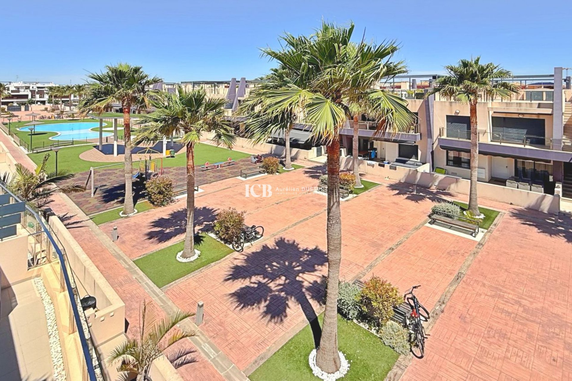Reventa - Apartamento / piso -
Mil Palmeras