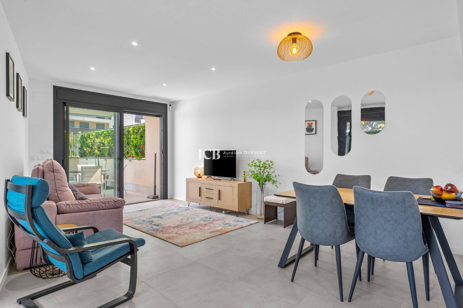 Reventa - Apartamento / piso -
Orihuela Costa - Campoamor