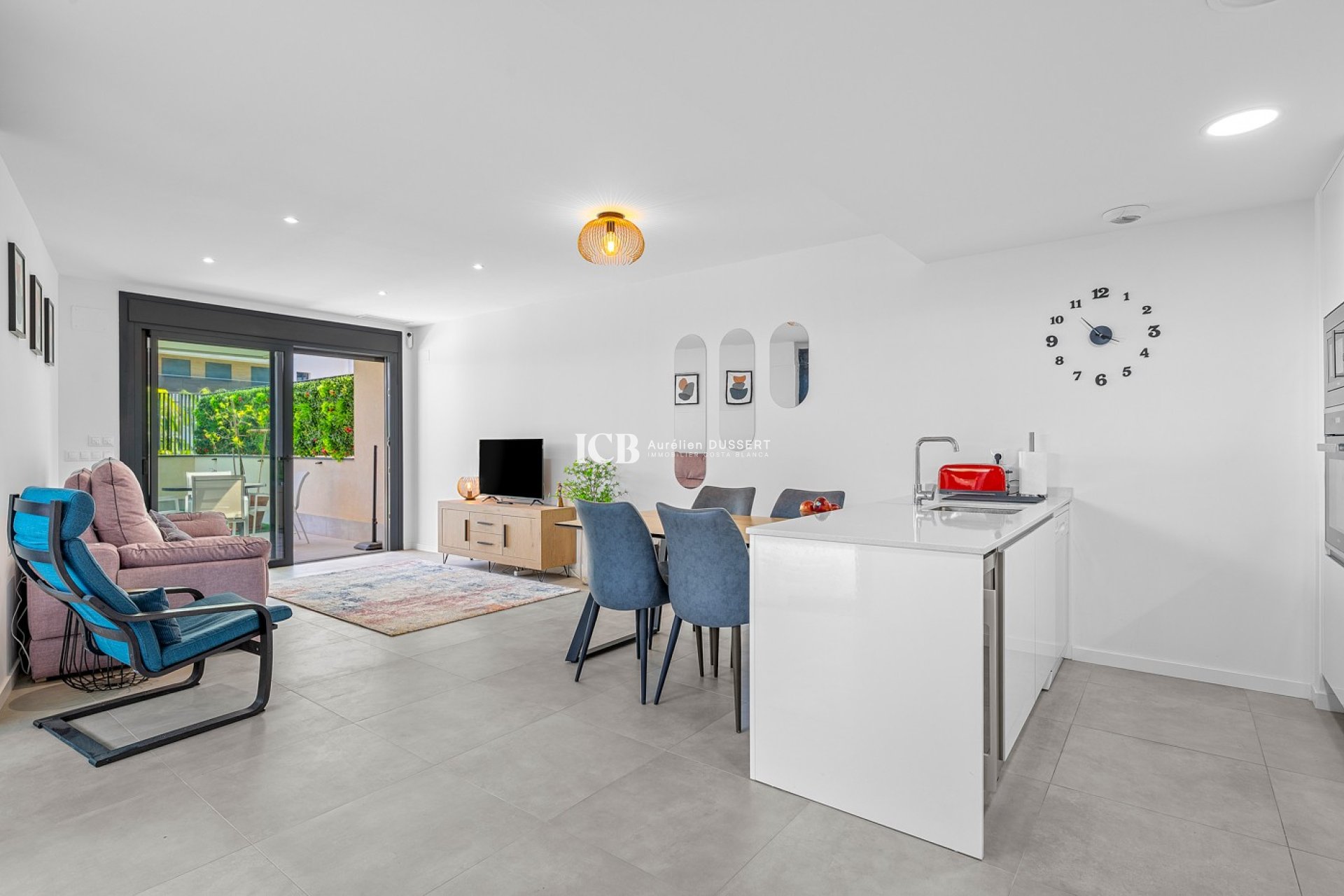 Reventa - Apartamento / piso -
Orihuela Costa - Campoamor