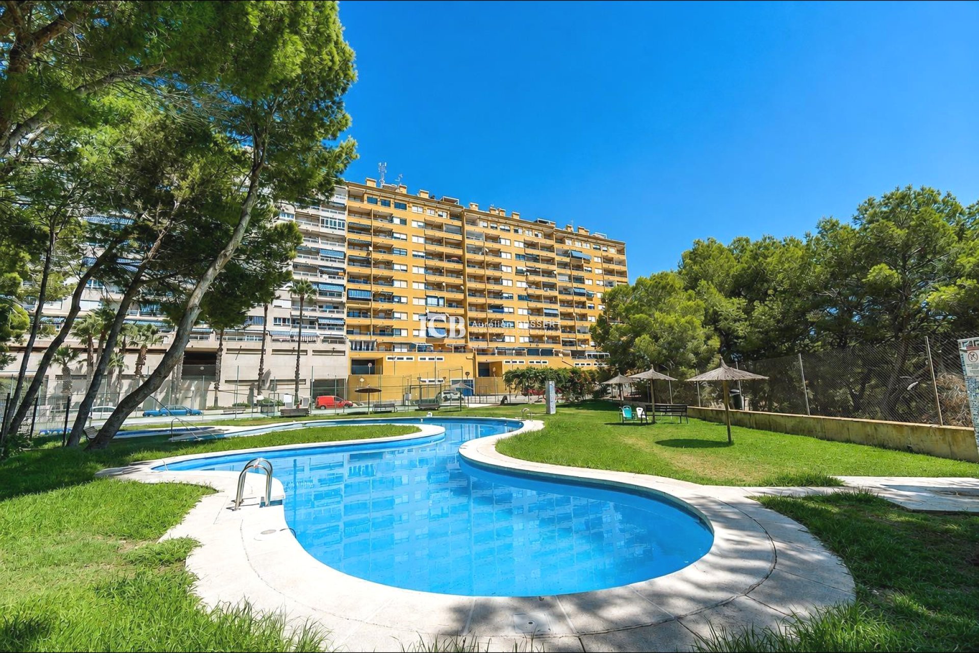 Reventa - Apartamento / piso -
Orihuela Costa - Campoamor