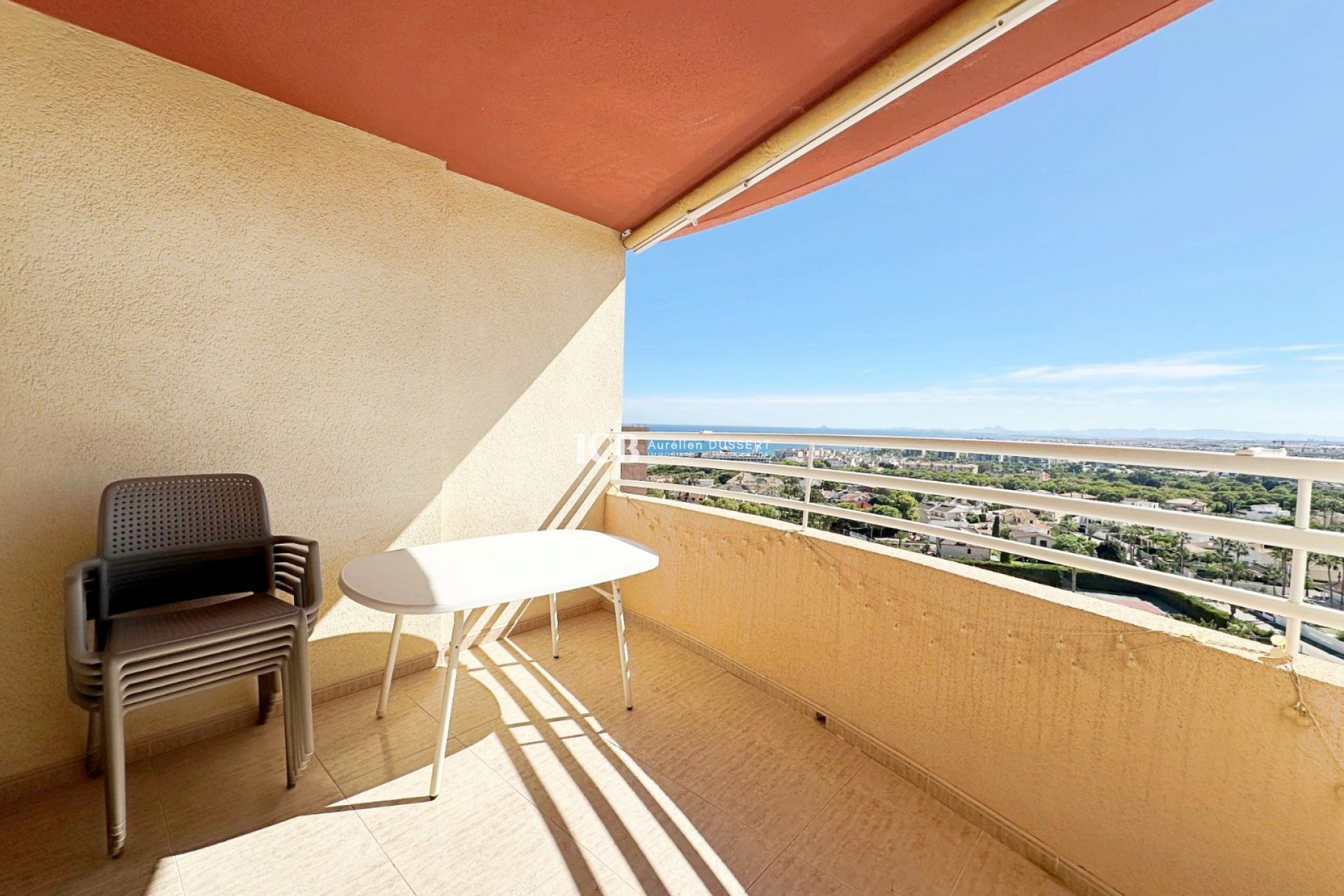 Reventa - Apartamento / piso -
Orihuela Costa - Campoamor