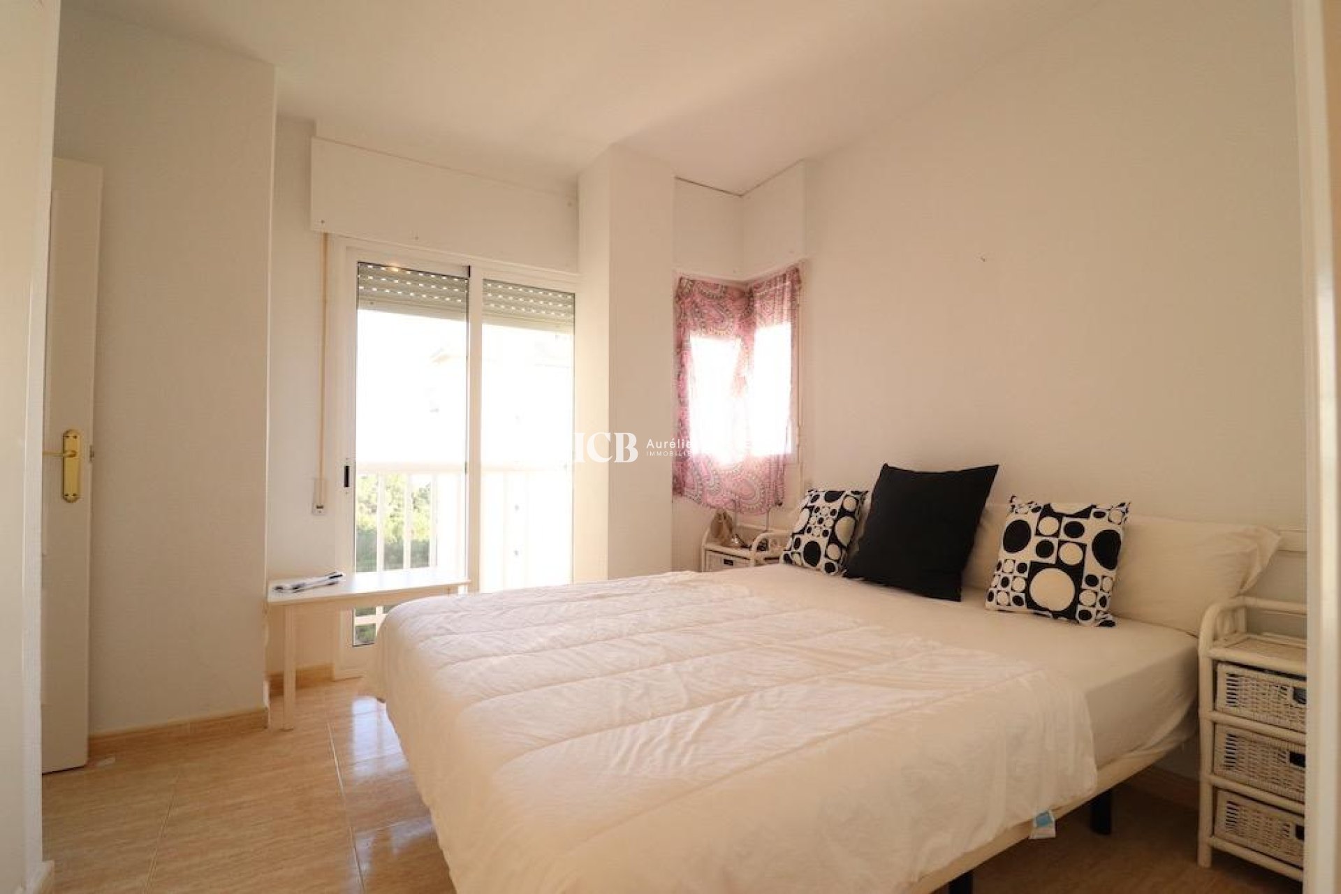 Reventa - Apartamento / piso -
Orihuela Costa - Campoamor