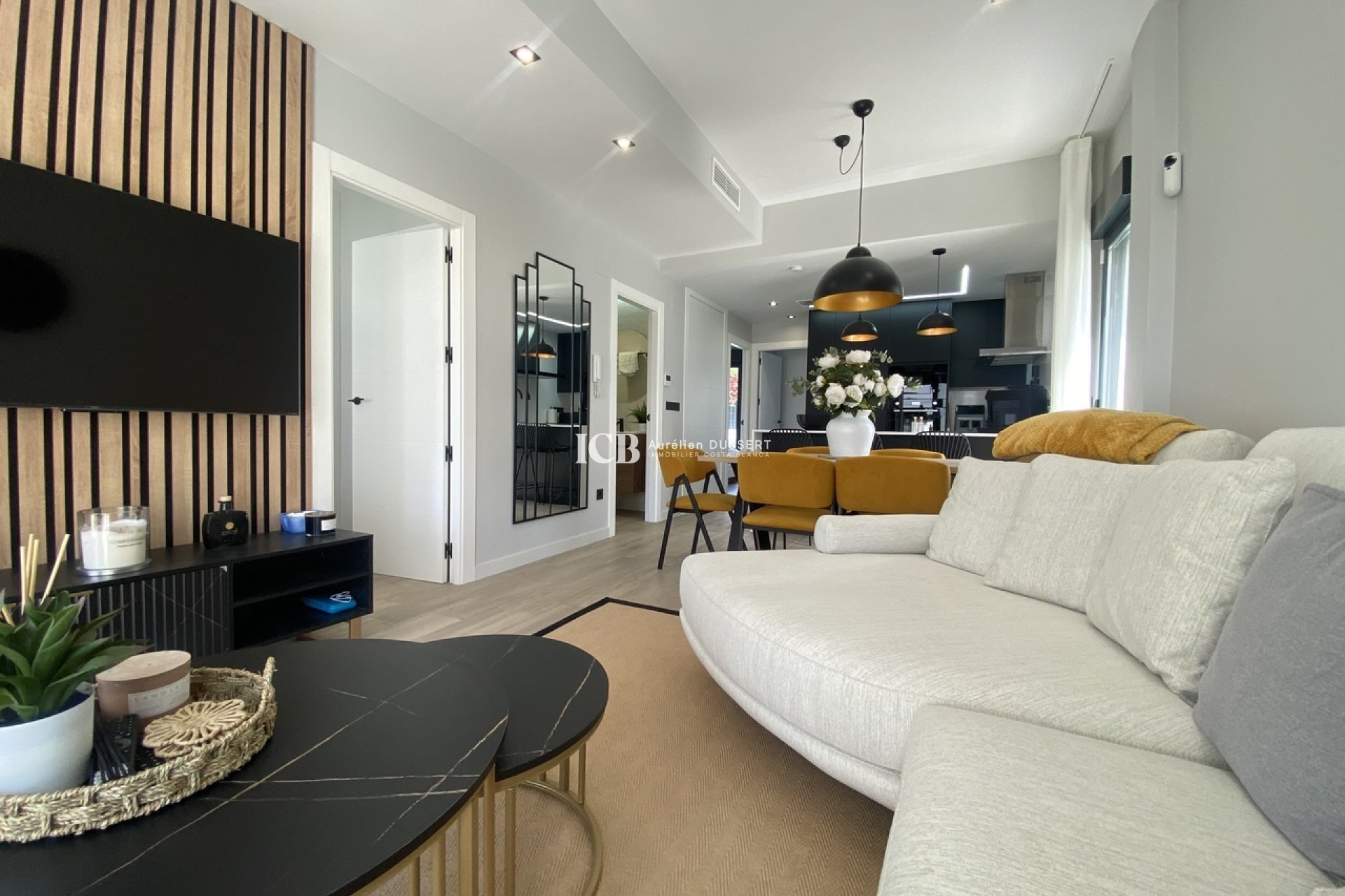 Reventa - Apartamento / piso -
Orihuela Costa - La Ciñuelica