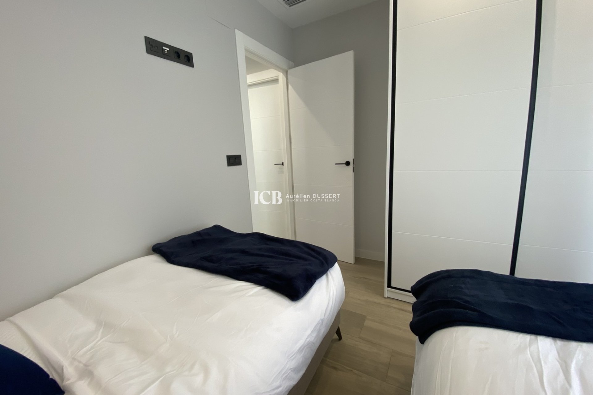 Reventa - Apartamento / piso -
Orihuela Costa - La Ciñuelica