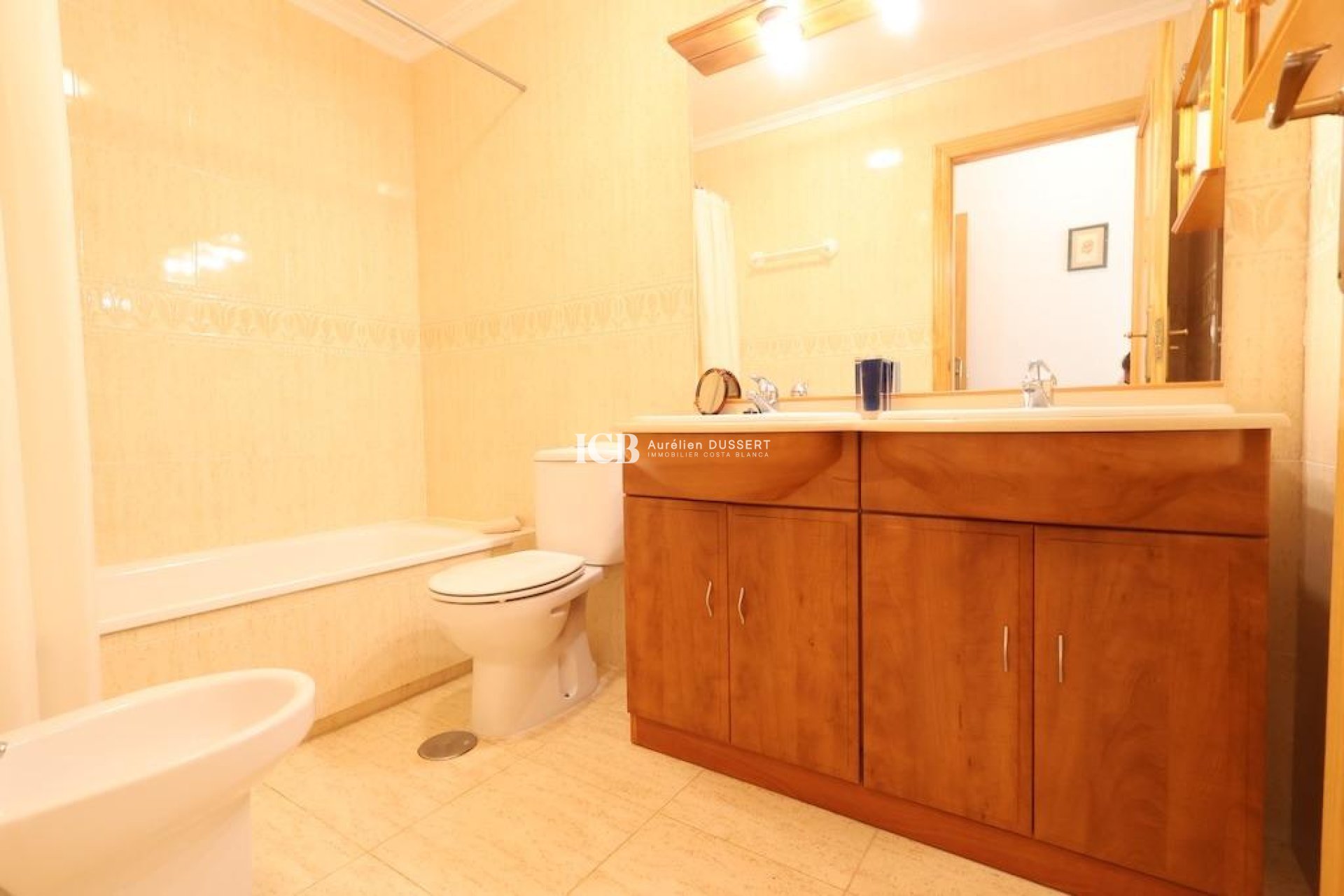 Reventa - Apartamento / piso -
Orihuela Costa - La Ciñuelica