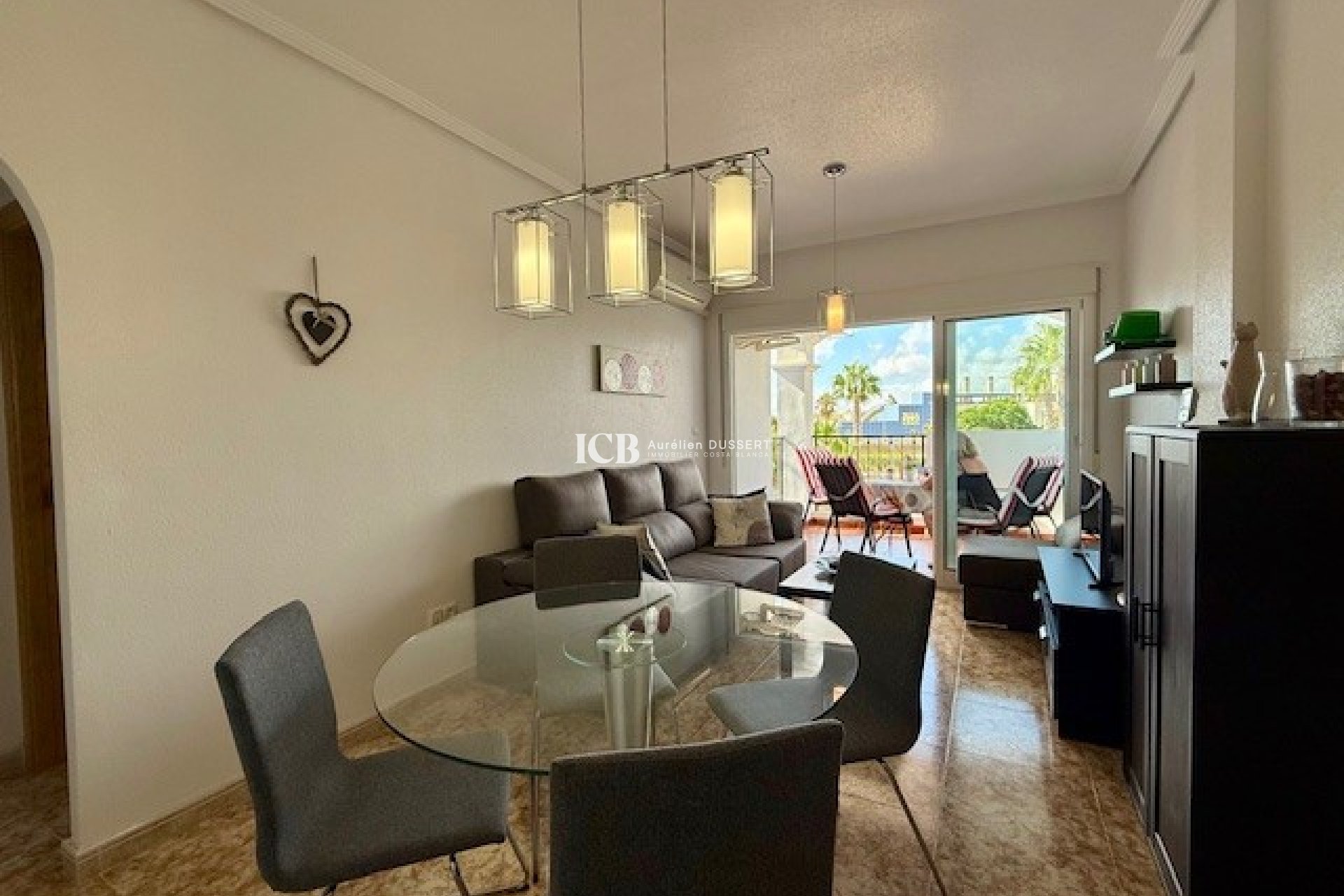 Reventa - Apartamento / piso -
Orihuela Costa - La Ciñuelica