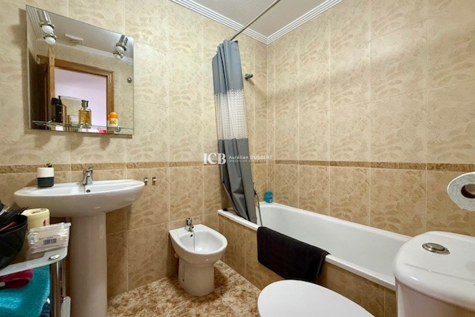 Reventa - Apartamento / piso -
Orihuela Costa - La Ciñuelica