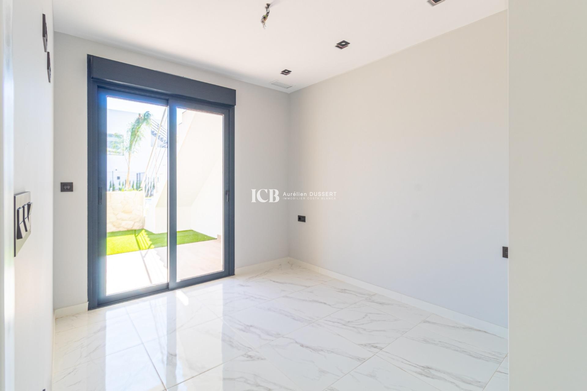 Reventa - Apartamento / piso -
Orihuela Costa - La Ciñuelica