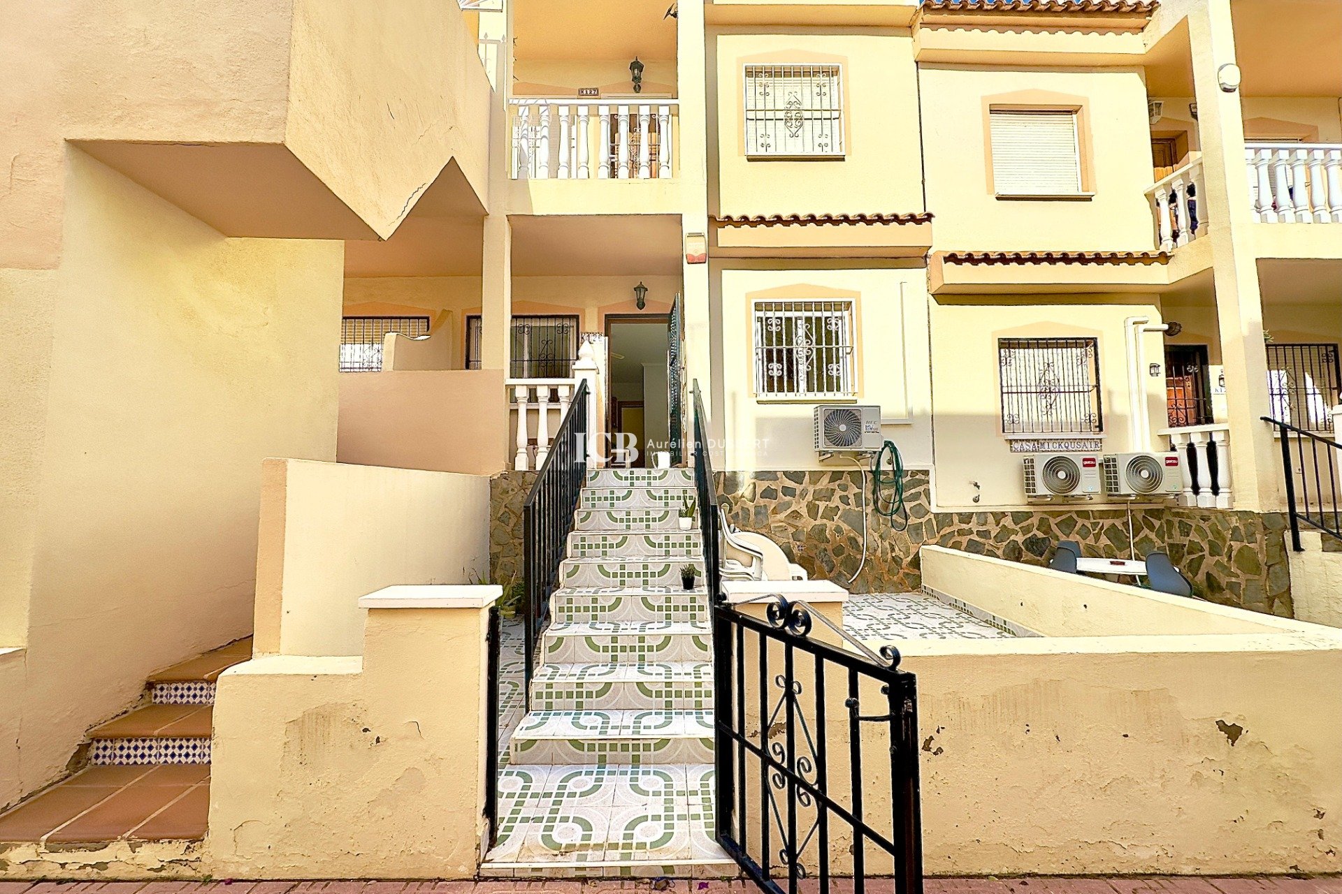 Reventa - Apartamento / piso -
Orihuela Costa - La Florida