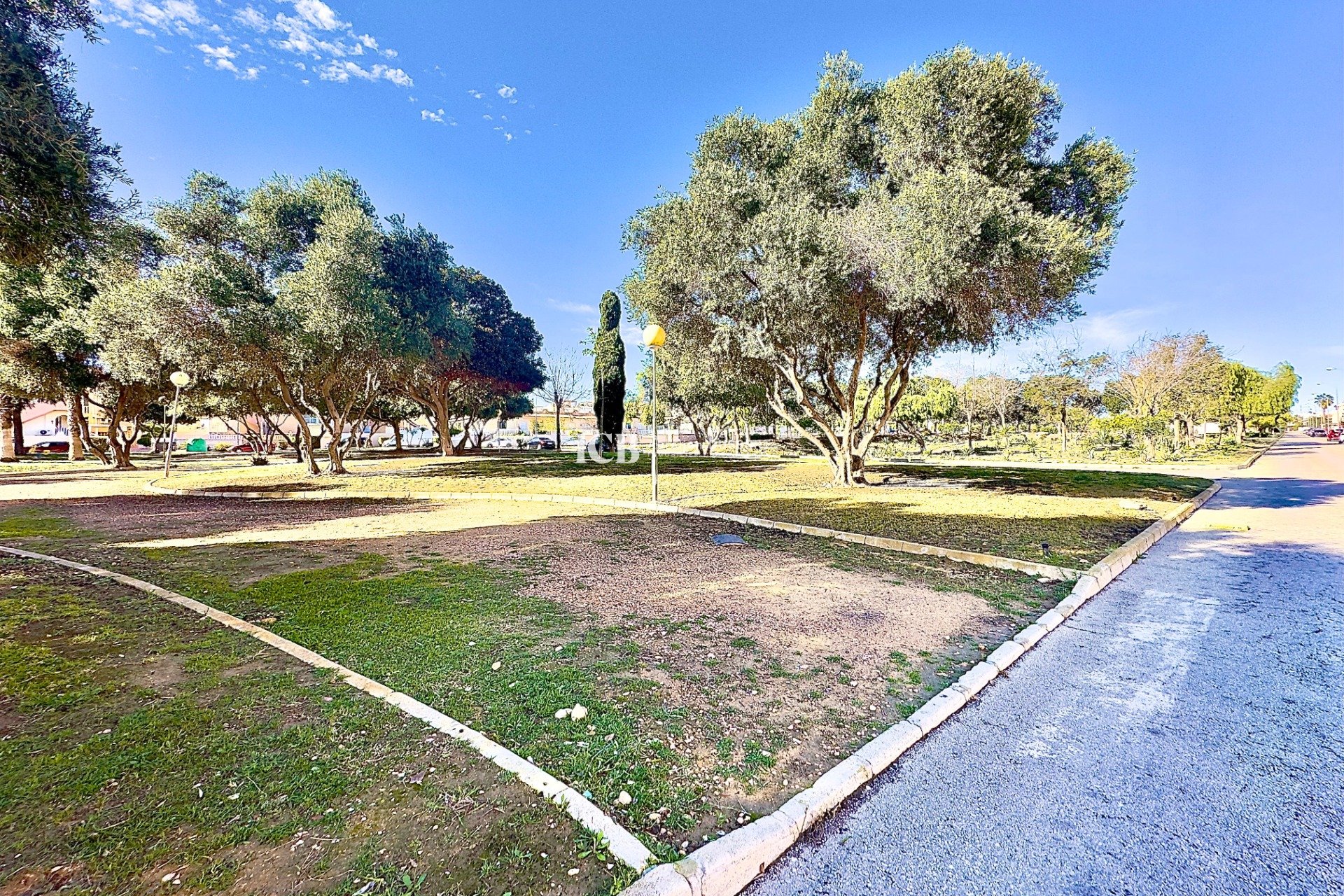 Reventa - Apartamento / piso -
Orihuela Costa - La Florida