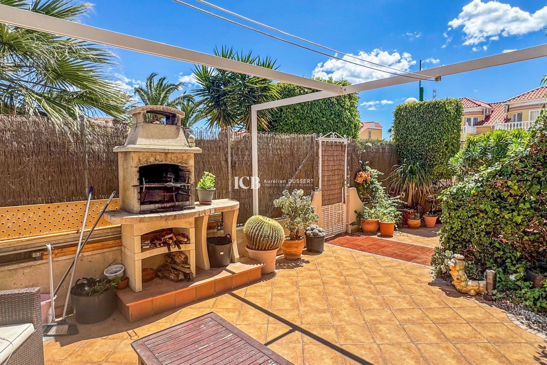 Reventa - Apartamento / piso -
Orihuela Costa - La Florida