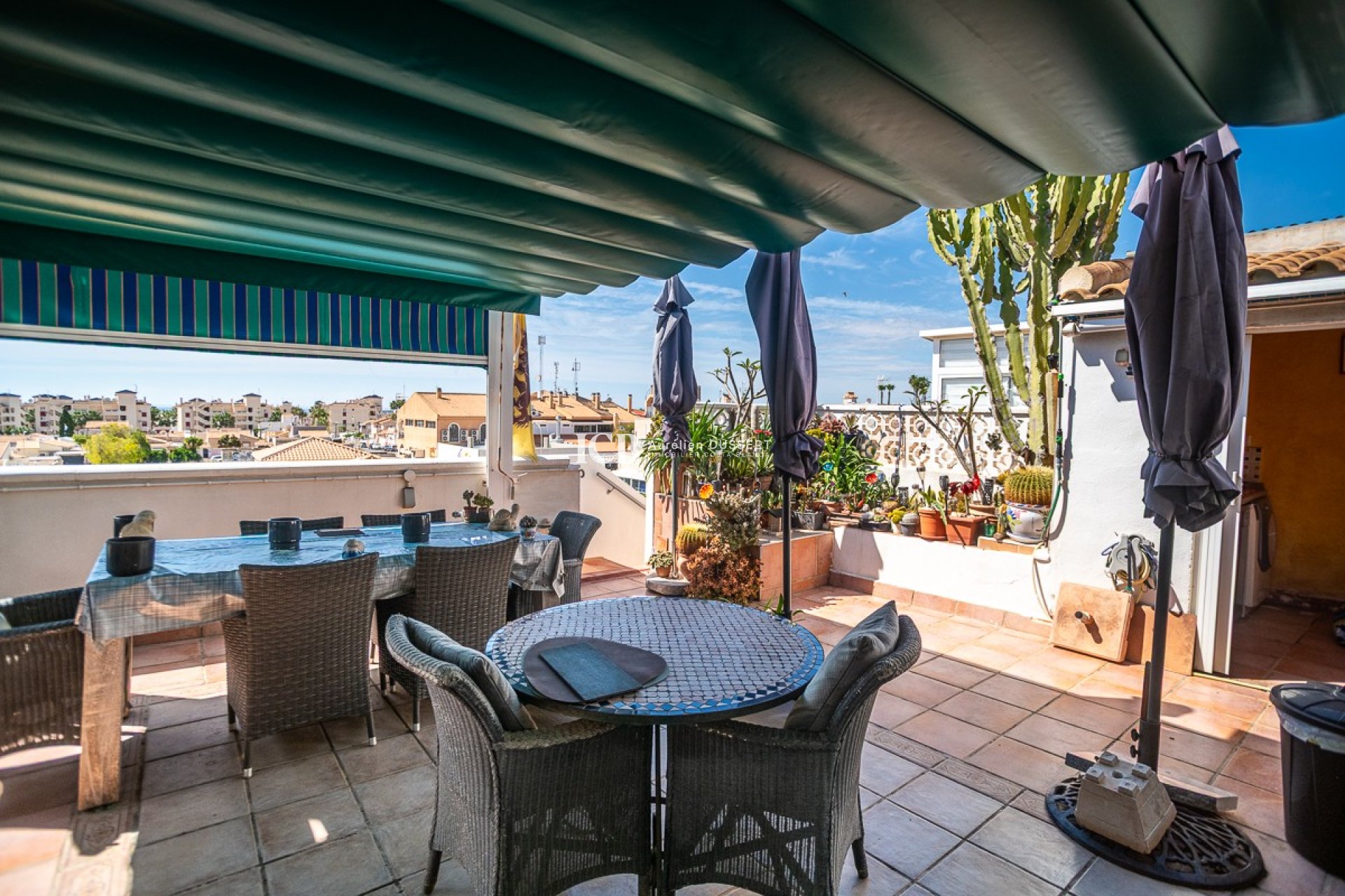 Reventa - Apartamento / piso -
Orihuela Costa - La Florida