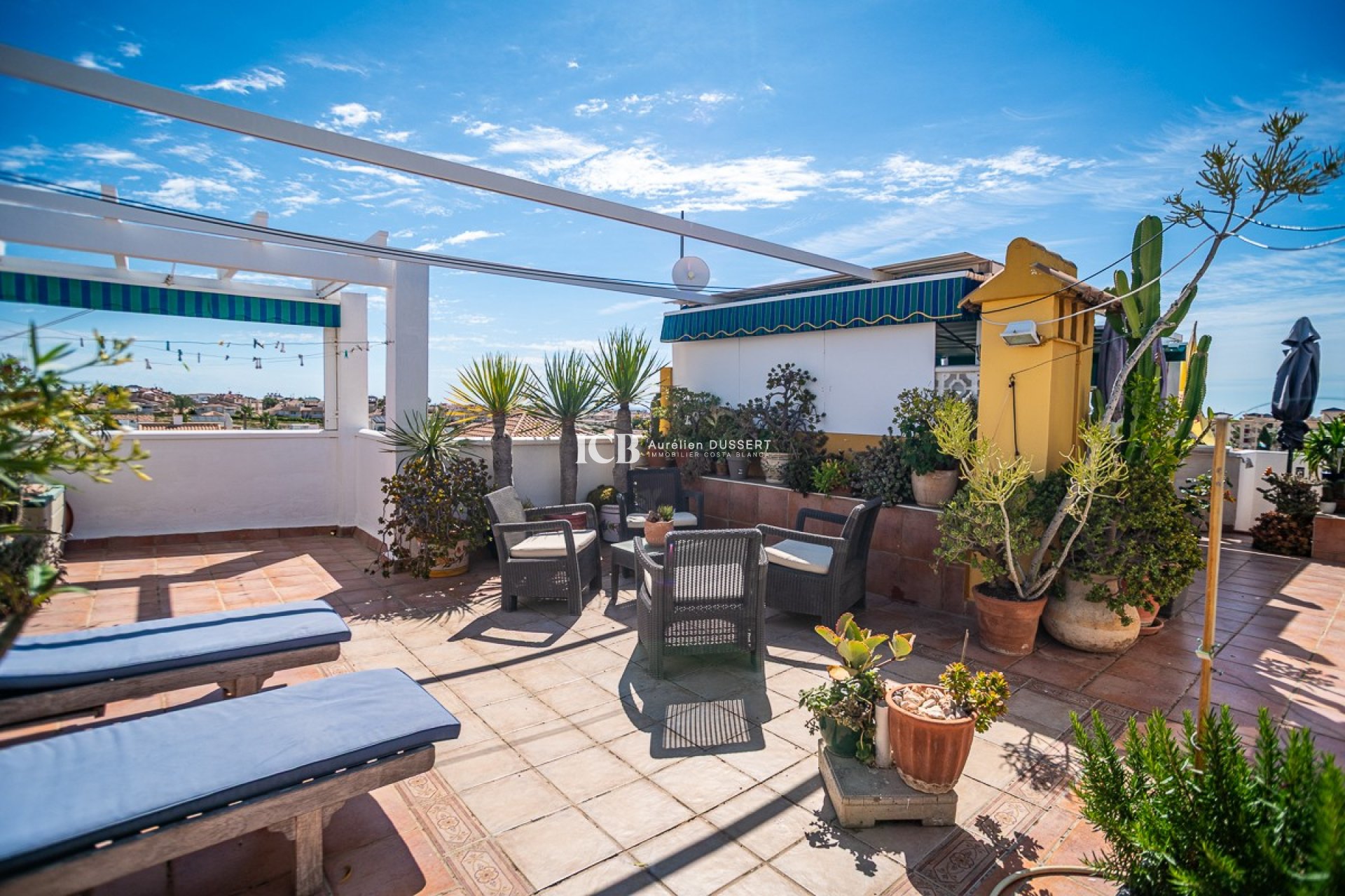 Reventa - Apartamento / piso -
Orihuela Costa - La Florida