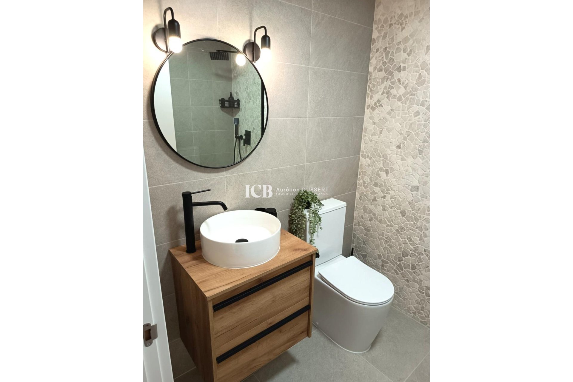 Reventa - Apartamento / piso -
Orihuela Costa - La Regia