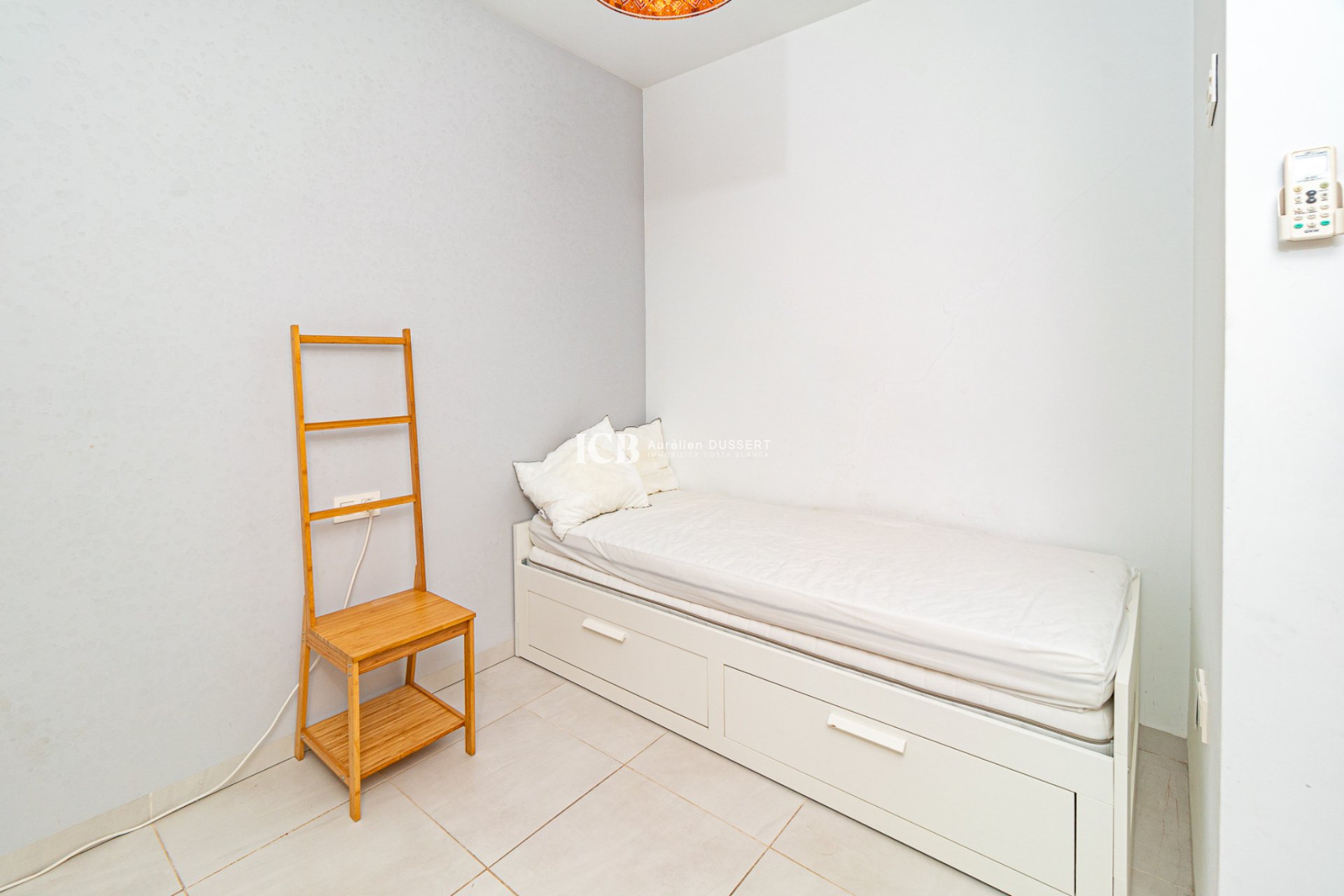 Reventa - Apartamento / piso -
Orihuela Costa - La Zenia