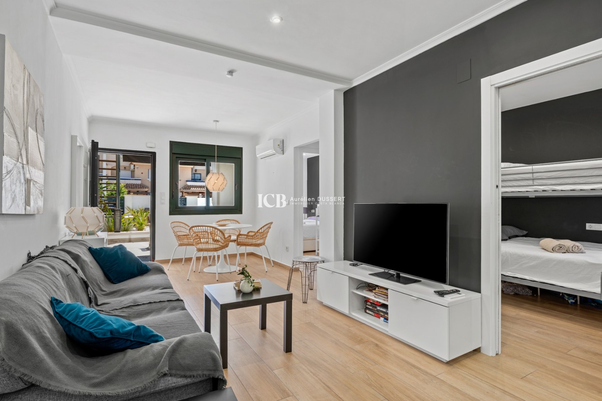 Reventa - Apartamento / piso -
Orihuela Costa - La Zenia