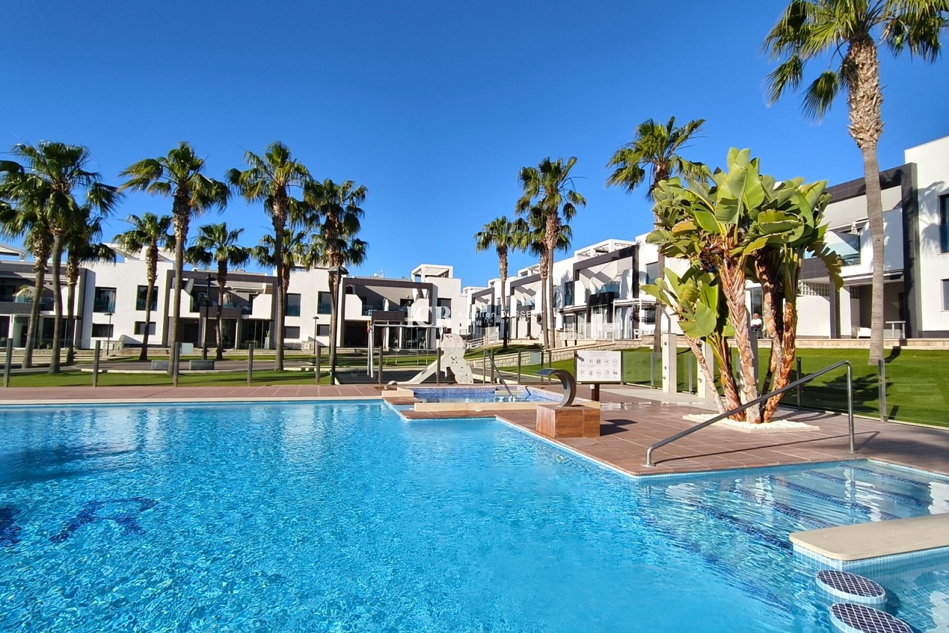 Reventa - Apartamento / piso -
Orihuela Costa - La Zenia