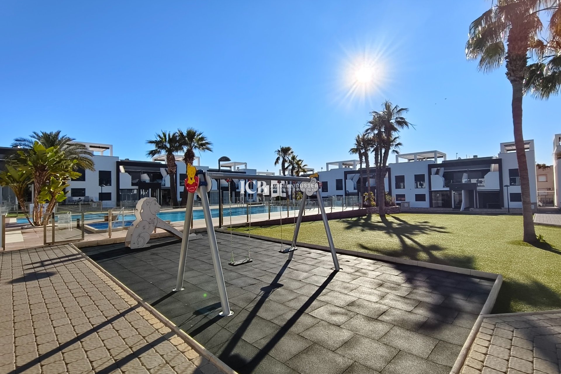Reventa - Apartamento / piso -
Orihuela Costa - La Zenia