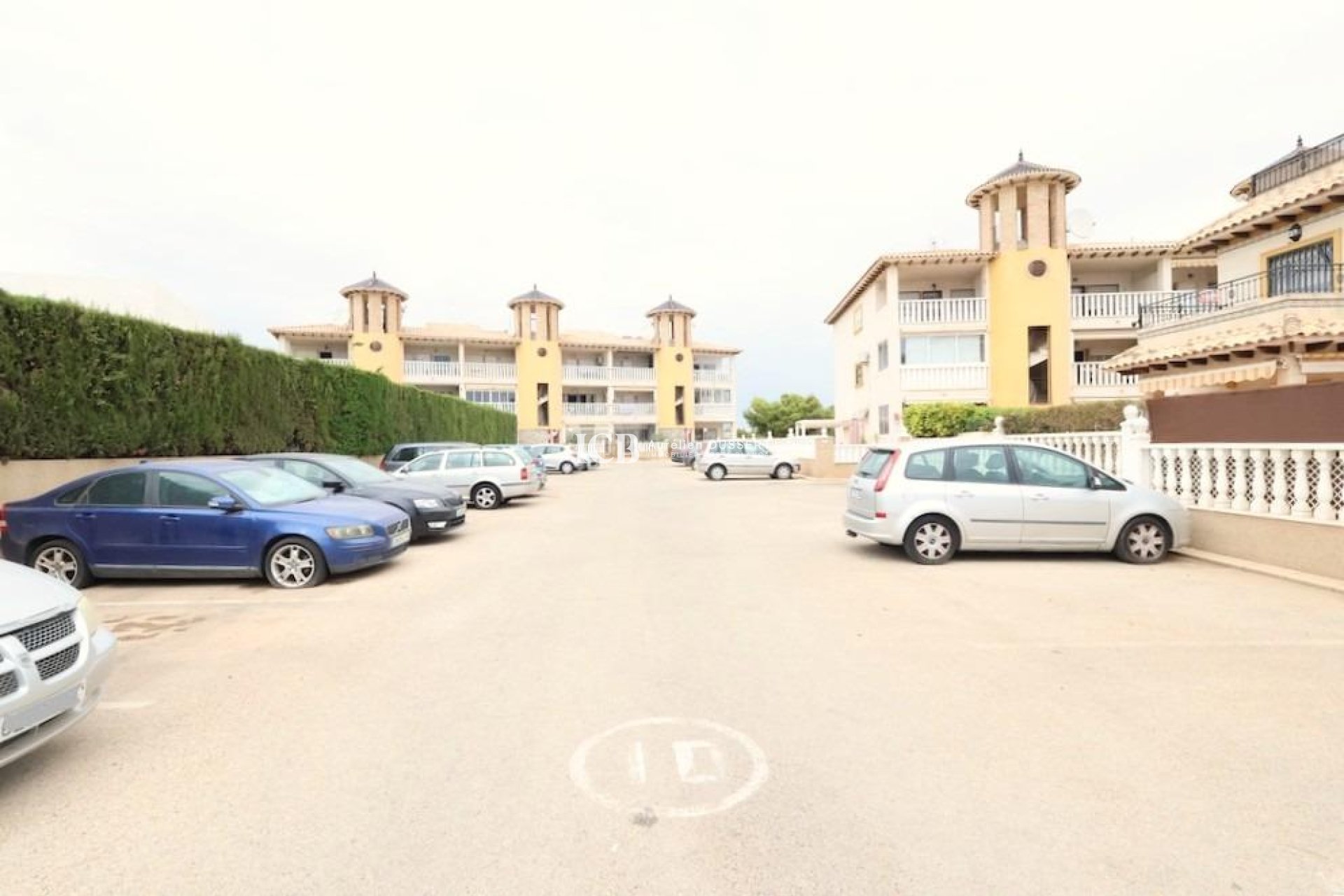 Reventa - Apartamento / piso -
Orihuela Costa - La Zenia
