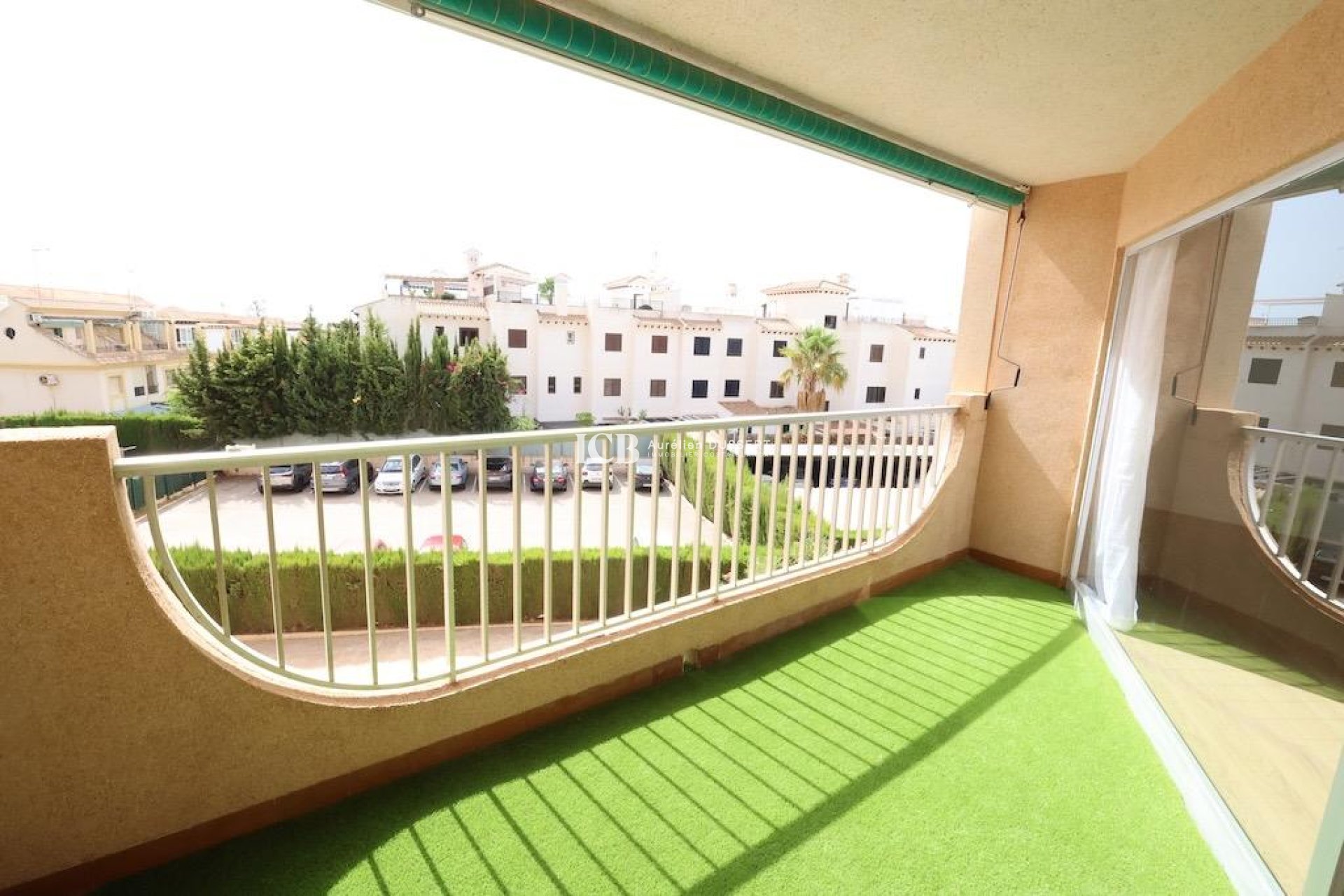 Reventa - Apartamento / piso -
Orihuela Costa - La Zenia