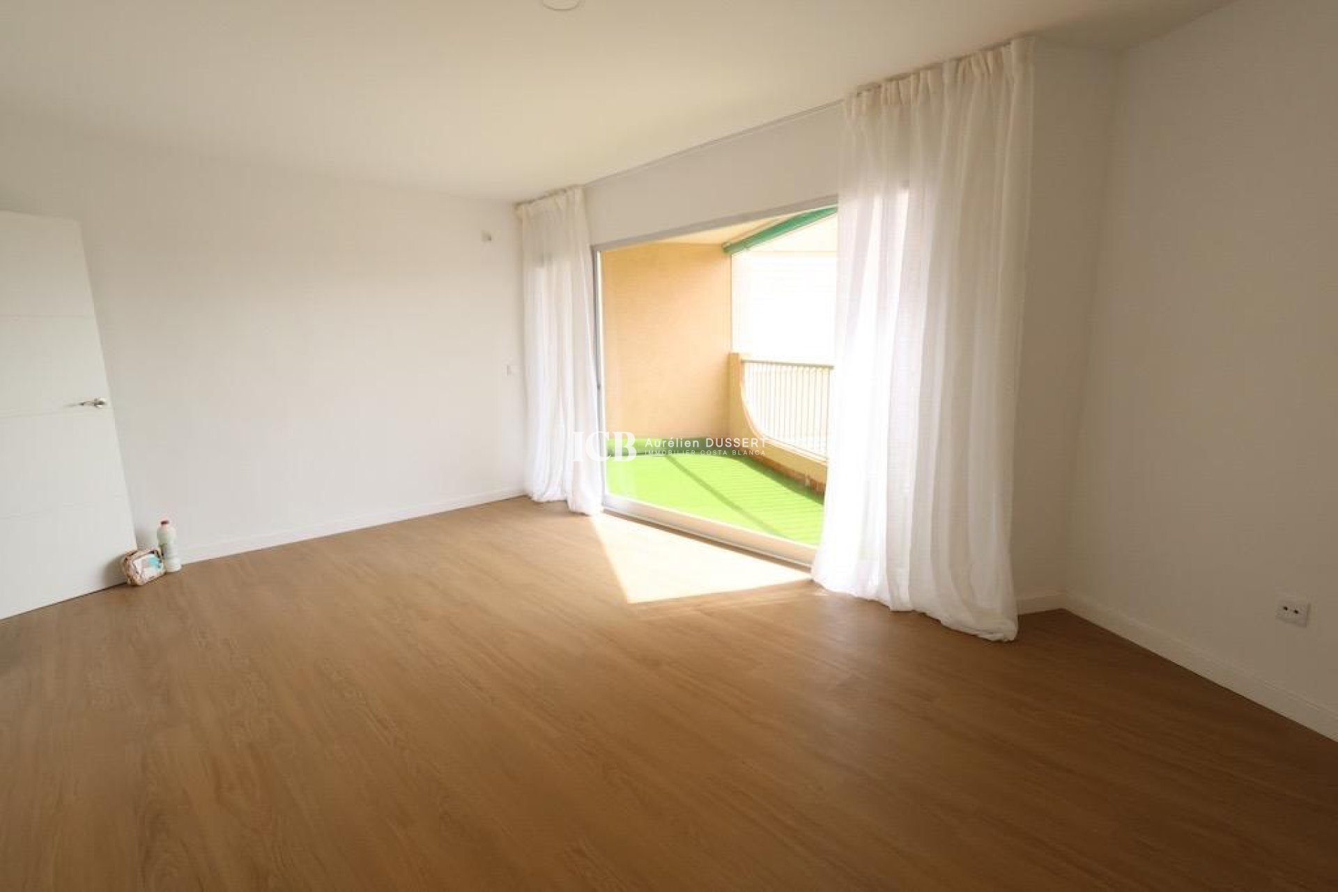 Reventa - Apartamento / piso -
Orihuela Costa - La Zenia