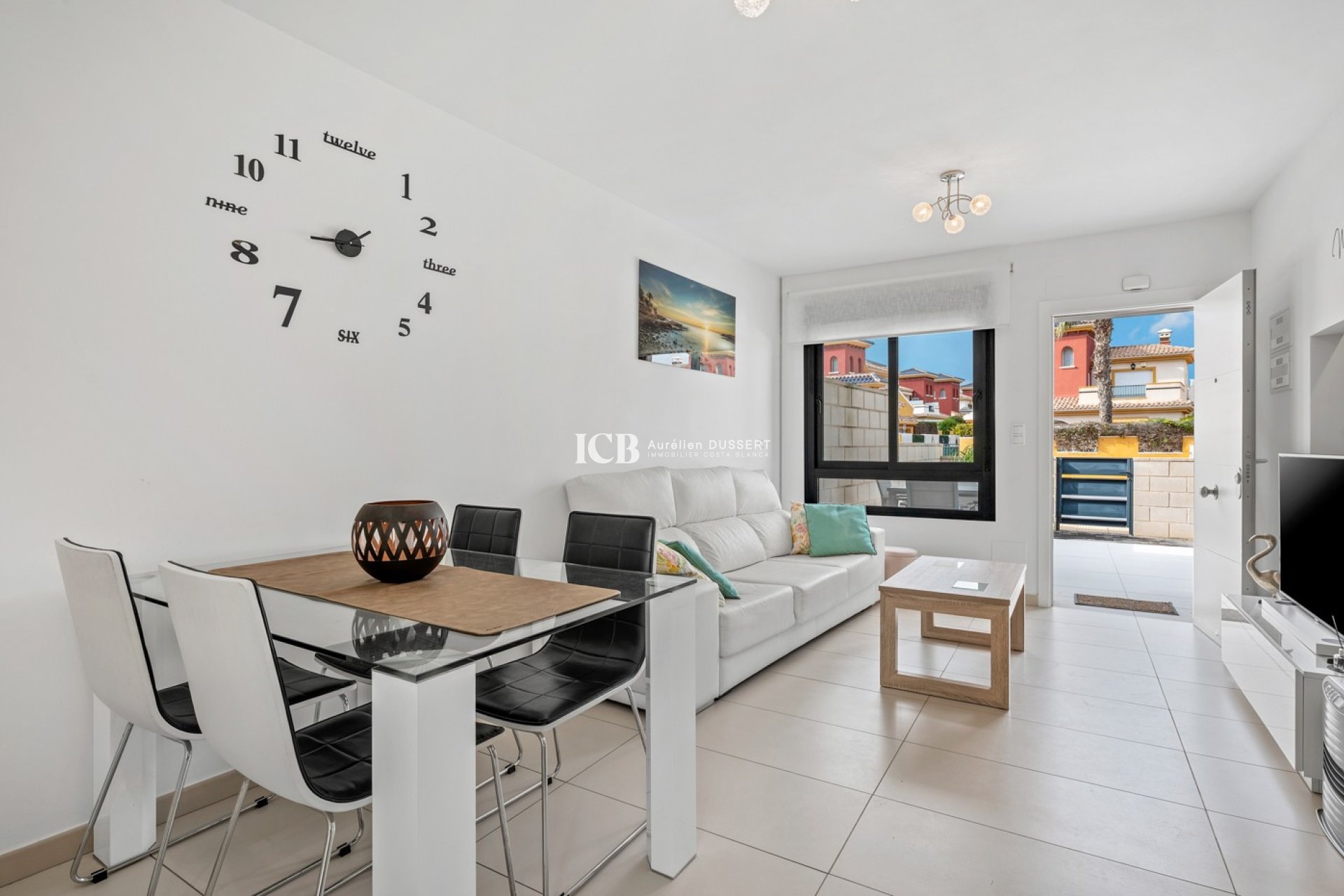 Reventa - Apartamento / piso -
Orihuela Costa - Las Filipinas